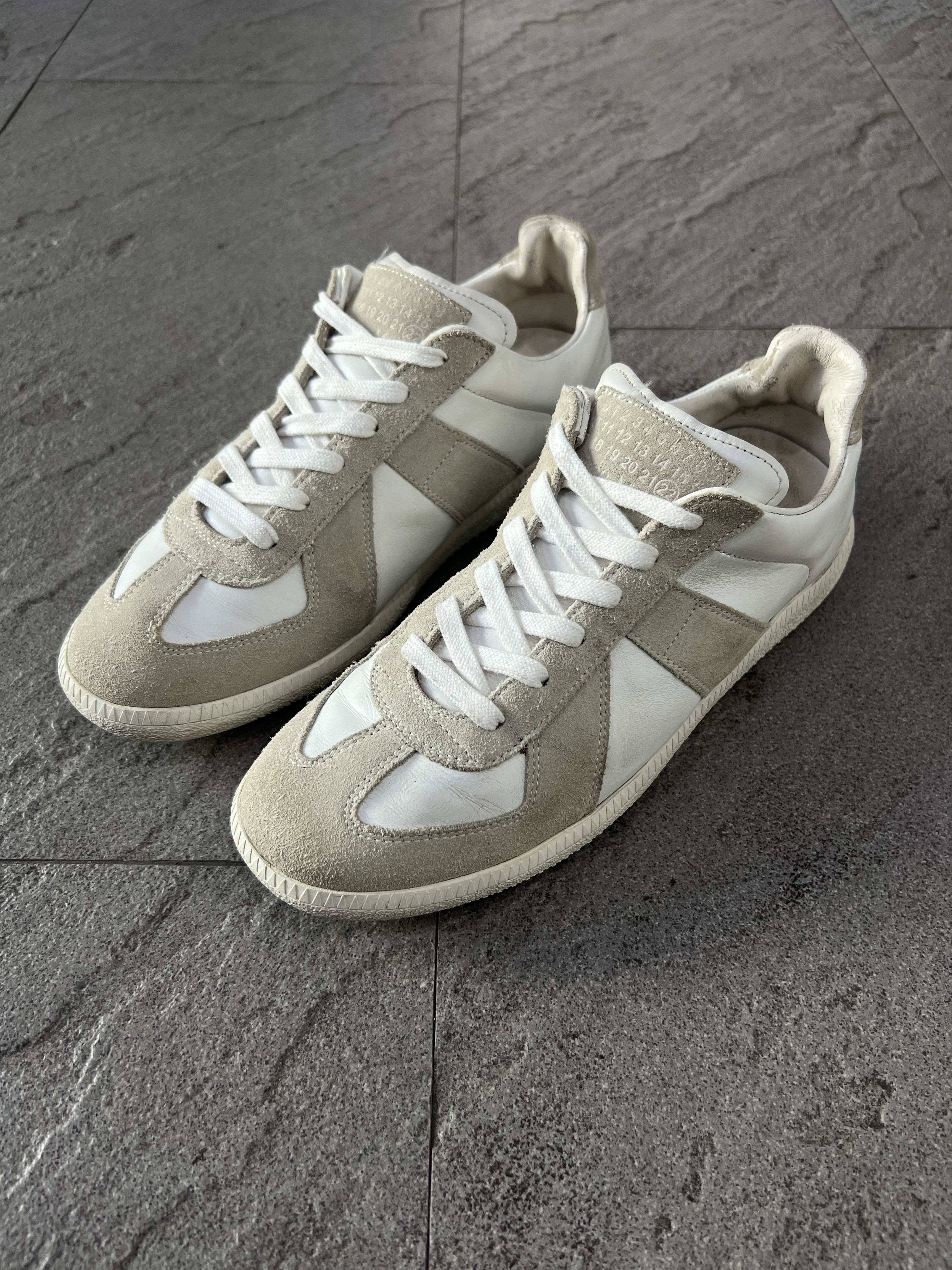 Maison Margiela Maison Margiela Replica GAT Low Top Sneaker White Cream EU39 Size US 9 / IT 39 - 2 Thumbnail