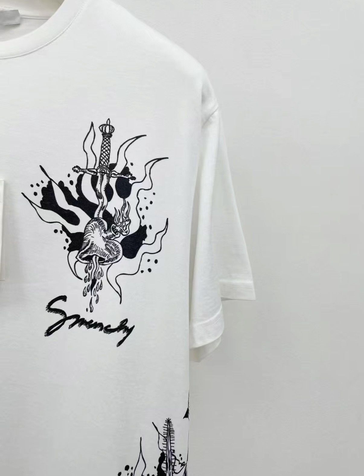 Givenchy GIVENCHY 100% Cotton Short Sleeve T-shirt J30 Size US M / EU 48-50 / 2 - 3 Thumbnail