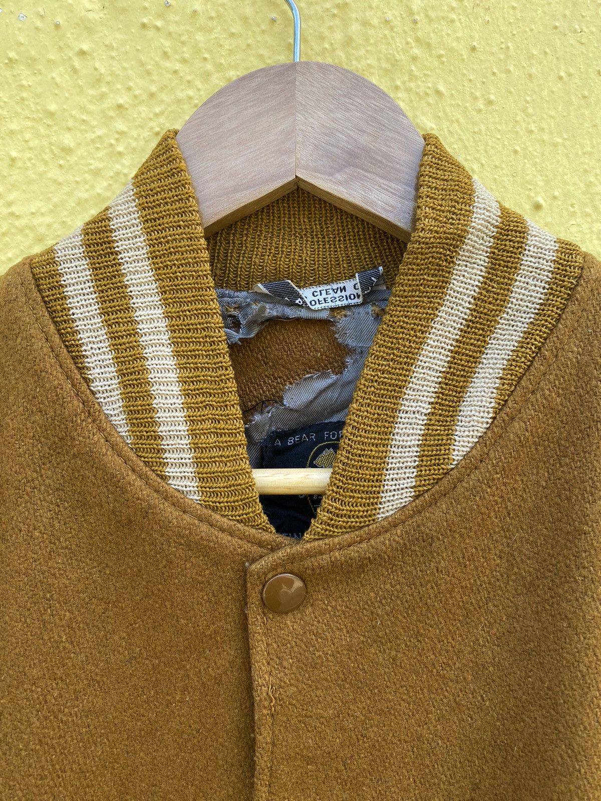 Vintage Vintage Golden bear wool varsity jacket Size US S / EU 44-46 / 1 - 12 Thumbnail
