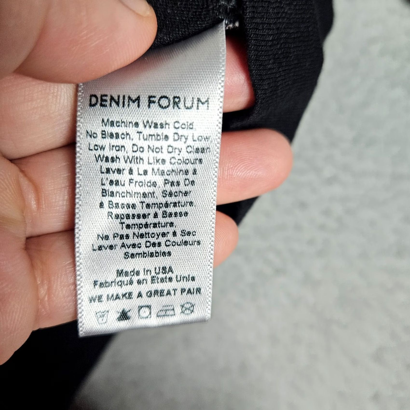 Denime DENIM FORUM Womens Black Cropped Long Sleeve Tee Size S Size S / US 4 / IT 40 - 6 Thumbnail