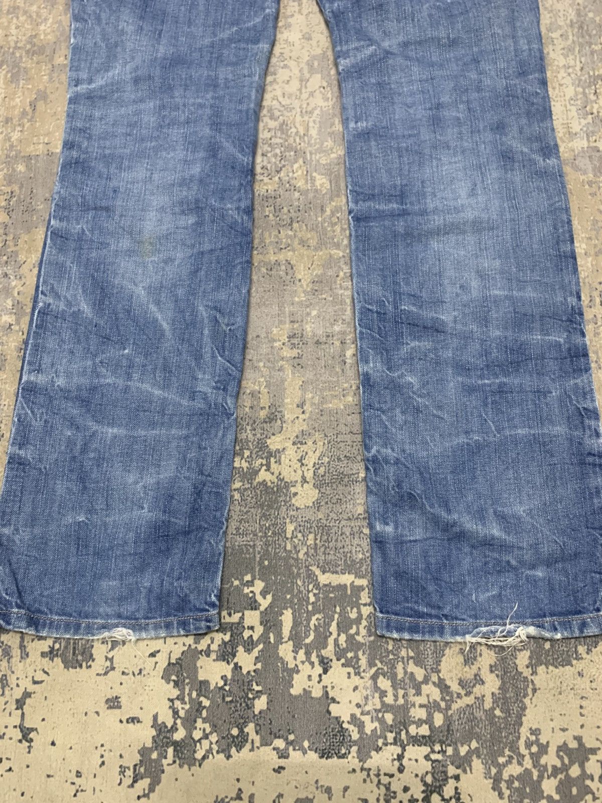 Diesel Vintage Flared Diesel Distressed Jeans Size US 30 / EU 46 - 9 Thumbnail