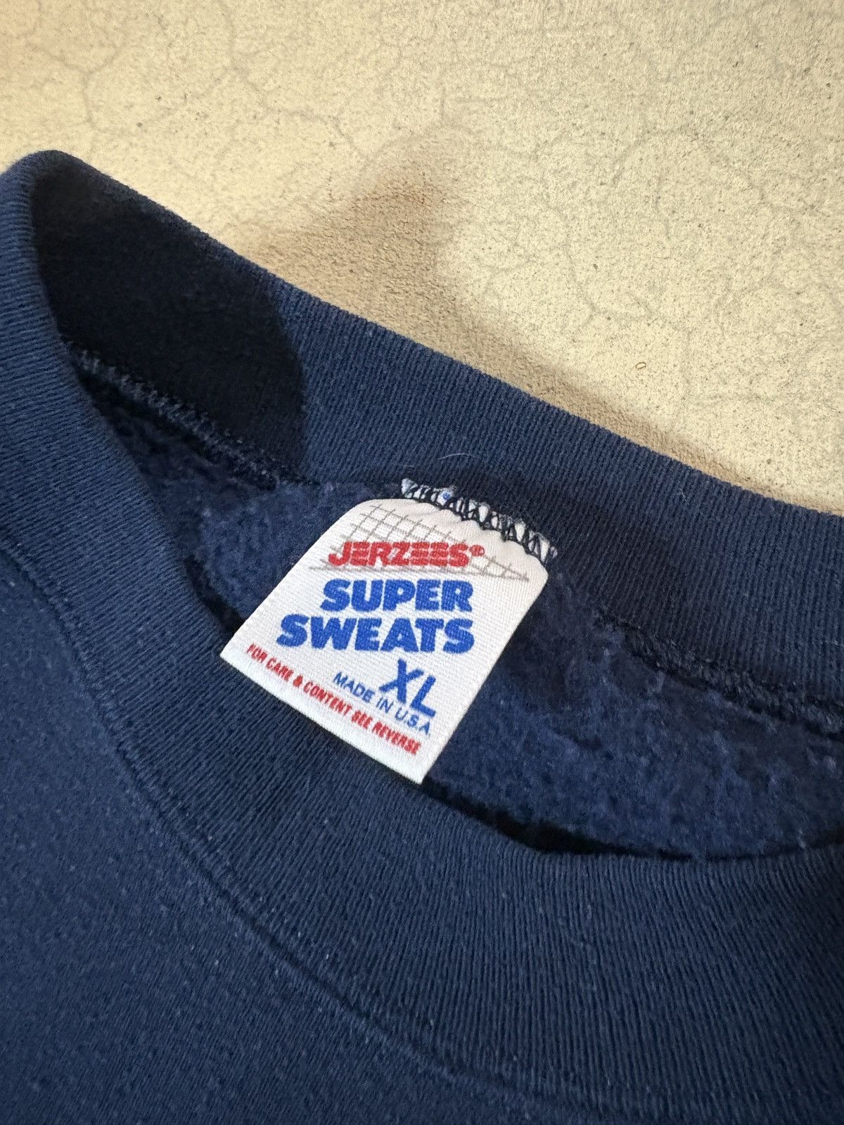 Jerzees × Vintage Vintage 90s Jerzees Lake Geneva Crewneck Sweatshirt Navy XL Size US XL / EU 56 / 4 - 4 Thumbnail
