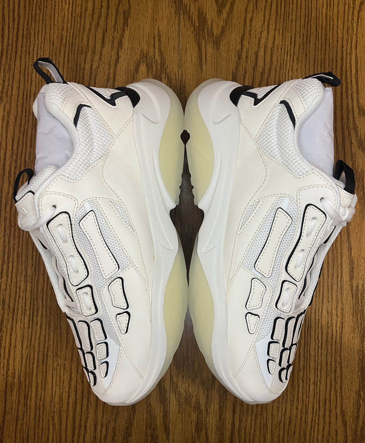 Amiri Amiri Bone Runner Sneaker (White/Black) Size US 14 / EU 47 - 3 Thumbnail