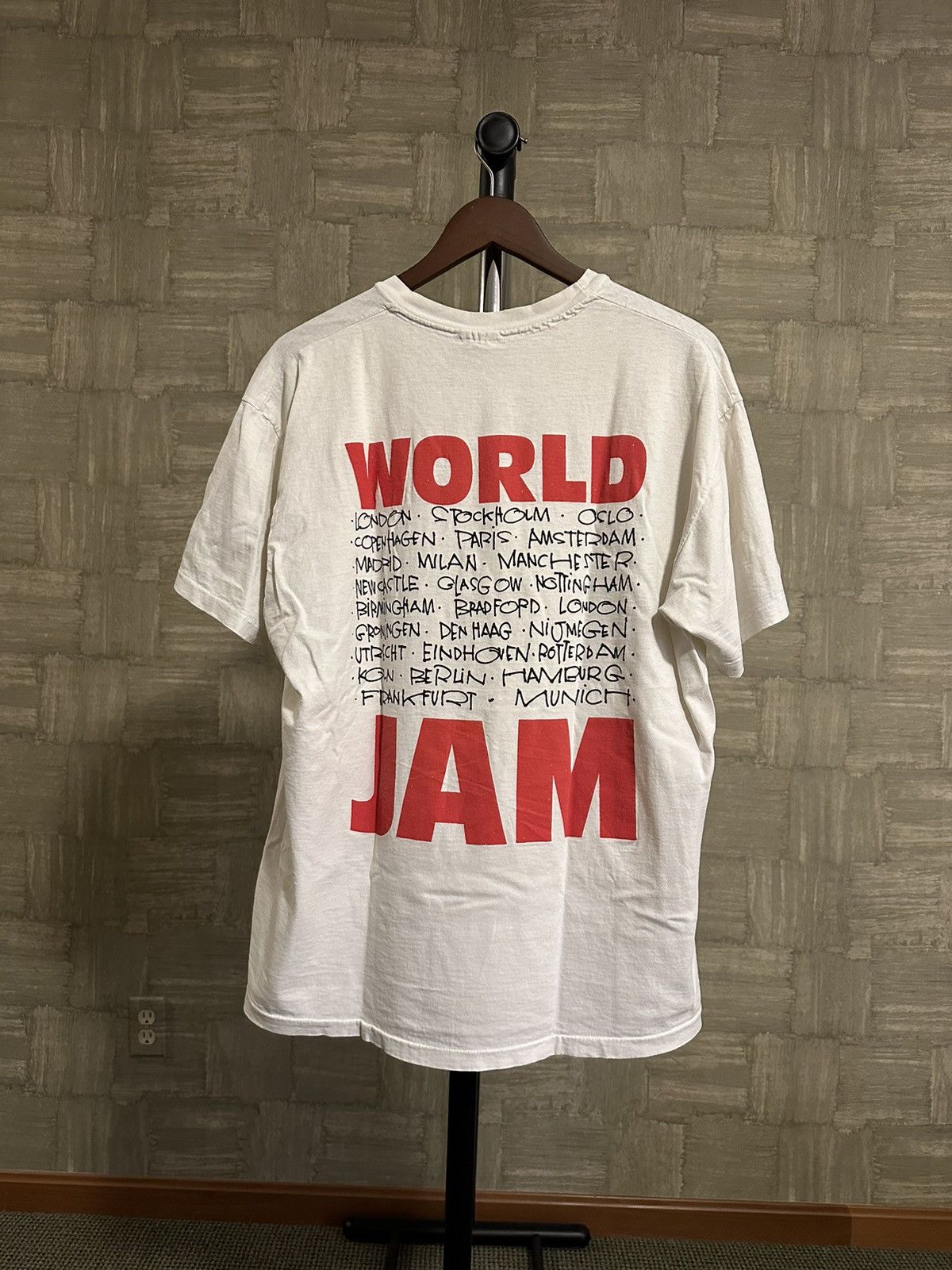 Band Tees × Vintage Vintage Pearl Jam “World Jam” T-Shirt Tee Size US XL / EU 56 / 4 - 4 Thumbnail