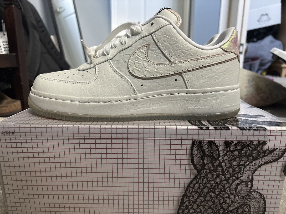 Nike NIKE Air Force 1 Low Supreme I/O YOTD III (3) Size US 9 / EU 42 - 3 Thumbnail