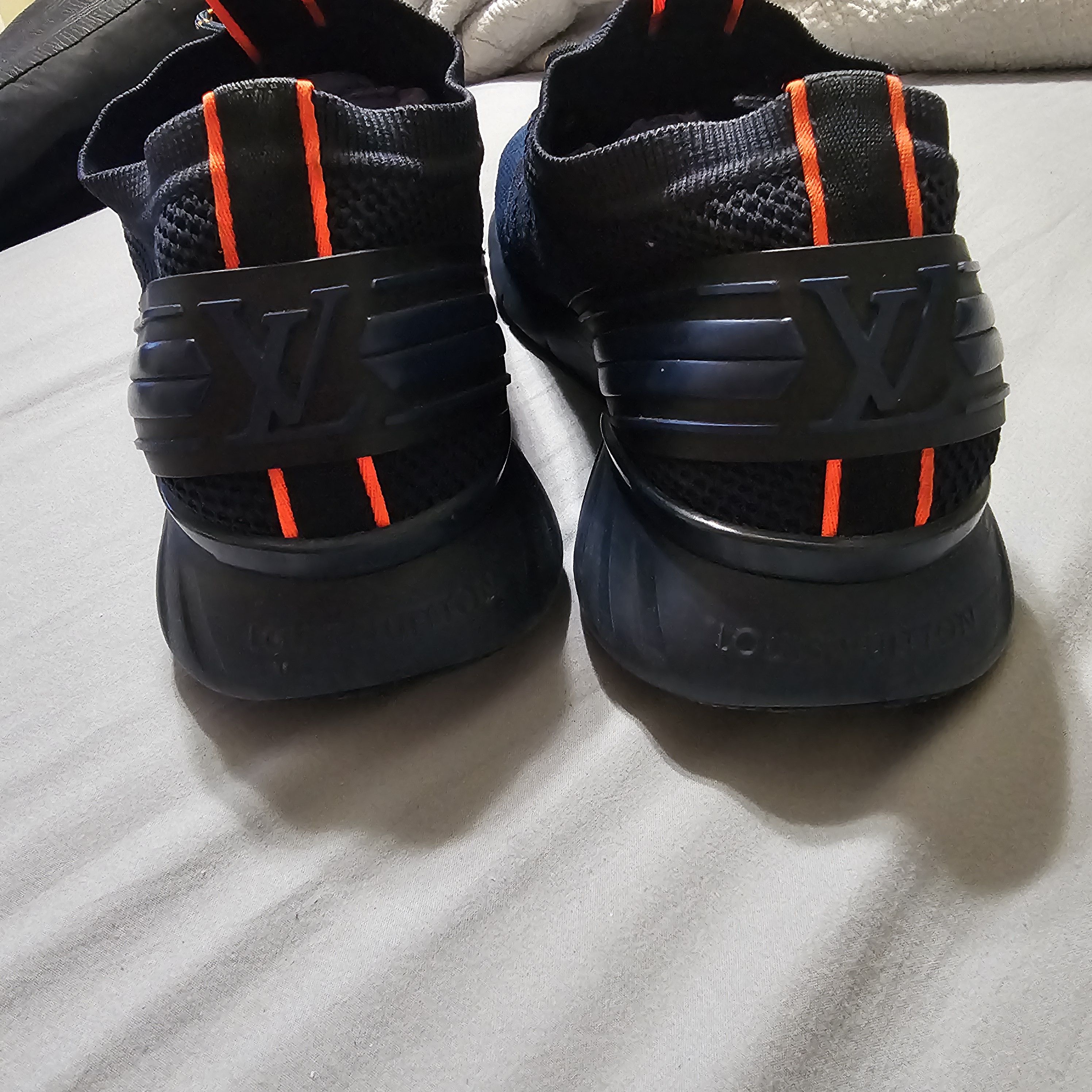 Louis Vuitton Louis Vuitton Navy Blue/Black Damier Knit Sneaker US 10.5 Size US 10.5 / EU 43-44 - 5 Thumbnail