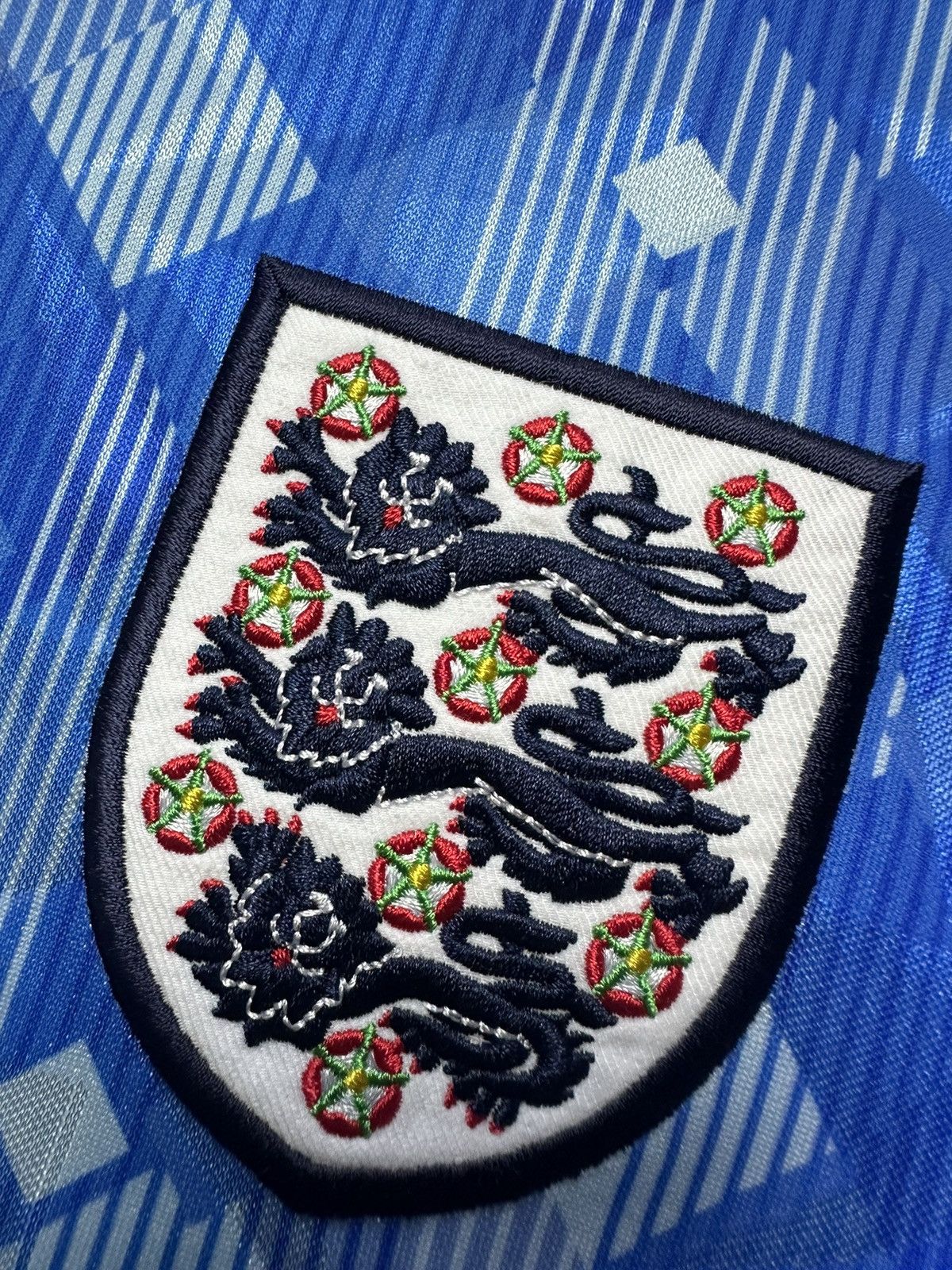 Vintage Vintage England retro soccer jersey size M blue rare Size US M / EU 48-50 / 2 - 4 Thumbnail