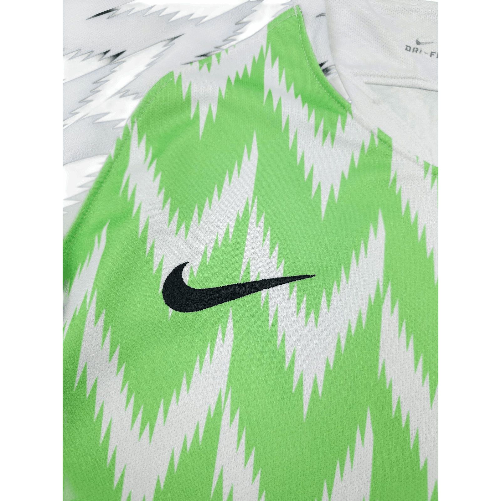 Nike 🔹 Vintage Nike Nigeria Soccer Football Jersey 2018 T-shirt Size US S / EU 44-46 / 1 - 3 Thumbnail