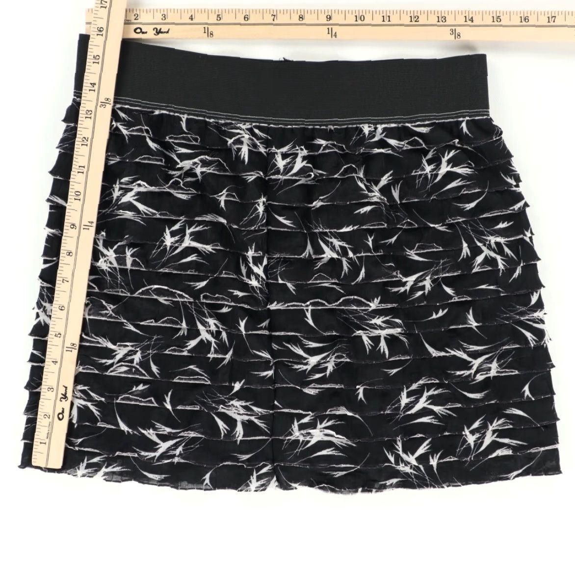 Free People Free People Skirt Black Women's M Down Feather Ruffle All Over Print Polyester Microfiber Casual Regular Size 32" / US 10 / IT 46 - 3 Thumbnail