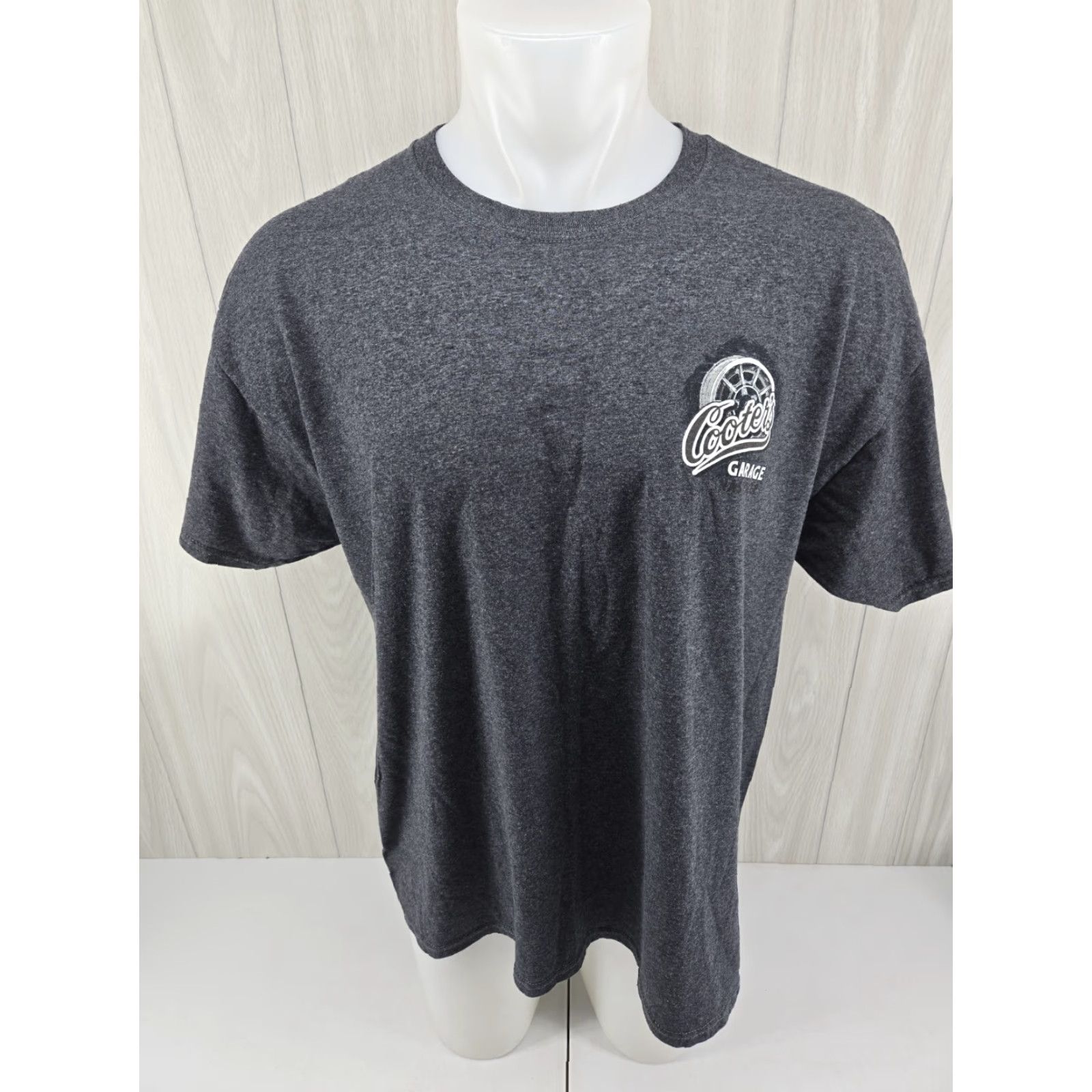 Fruit Of The Loom Cooters Garage Nashville Charger 01 Pinstripe Gray Graphic T-Shirt XL Shirt Mens Gray Graphic Moon Vintage No Size US XL / EU 56 / 4 - 3 Thumbnail