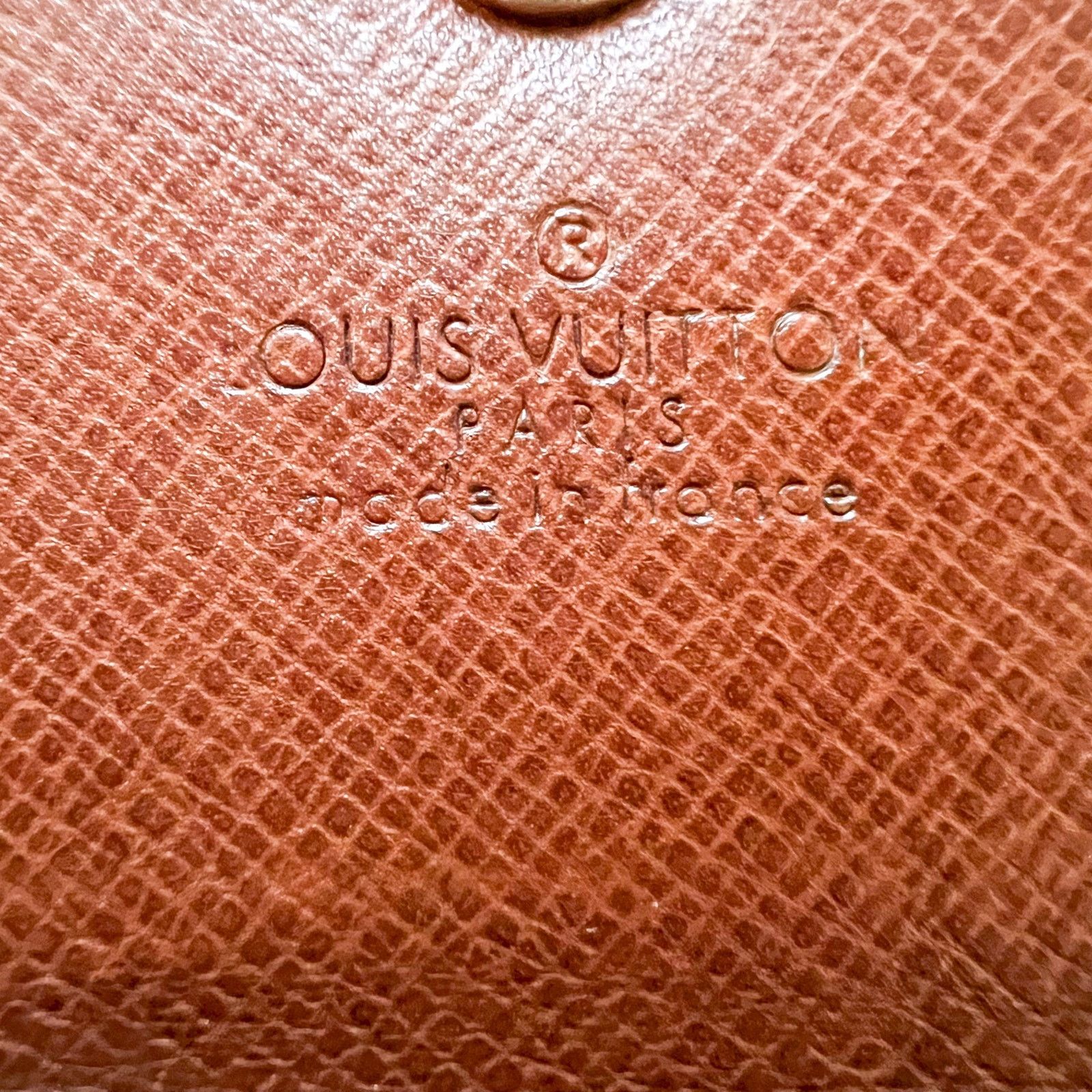 Louis Vuitton Louis Vuitton Monogram Multicles 4 Key Holder 882 RA Size ONE SIZE - 8 Thumbnail