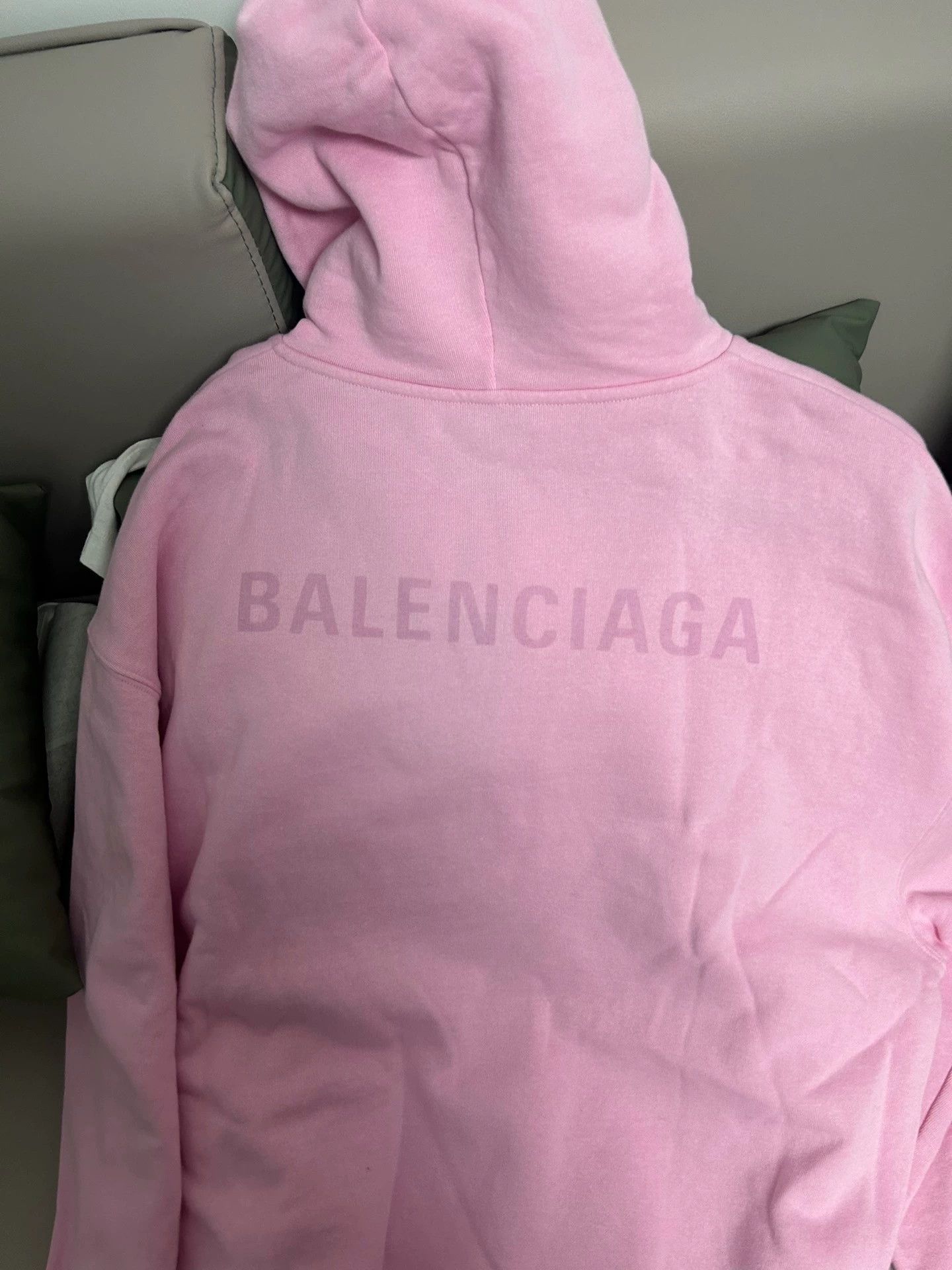 Balenciaga Balenciaga Hoodie New No Tags Size XS / US 0-2 / IT 36-38 - 2 Thumbnail