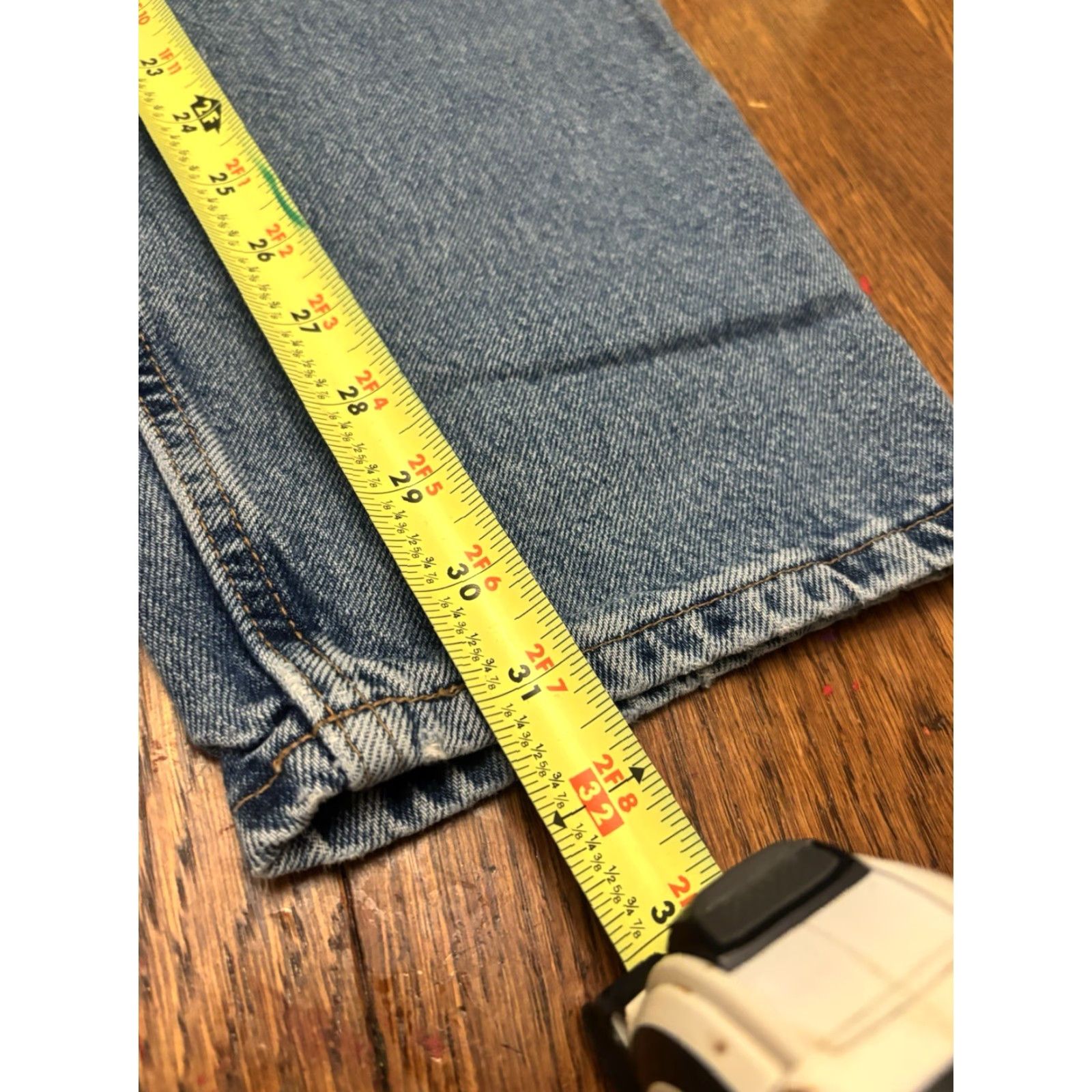 Eddie Bauer VINTAGE Eddie Bauer Jeans Woman 18P Blue Denim 5-Pocket Belt Loops Mom Fit Size 40" / US 18 - 2 Thumbnail