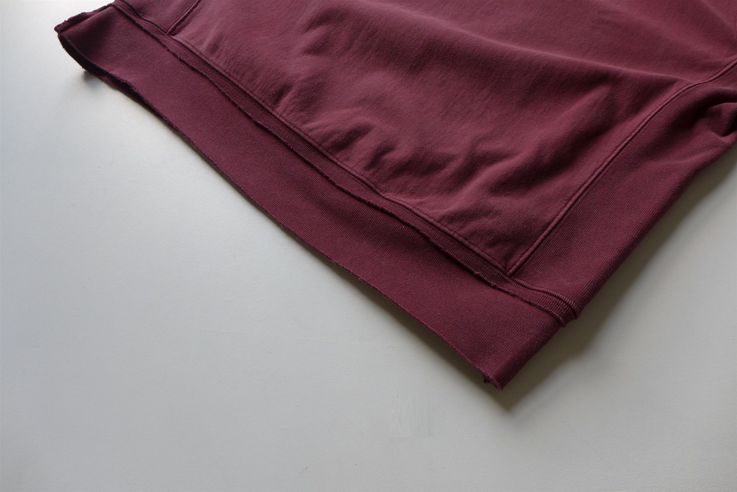 Maison Margiela Margiela Oversized Name Tag Sweatshirt - Washed Burgundy Size US M / EU 48-50 / 2 - 12 Thumbnail