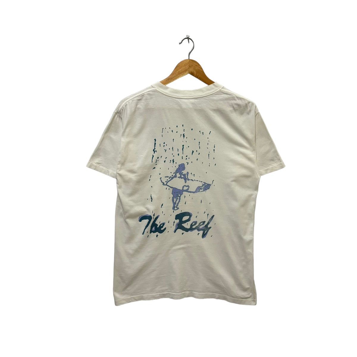 Vintage Vintage The Reef Surfboards Graphic Back Hit Tshirt Size US M / EU 48-50 / 2 - 1 Thumbnail