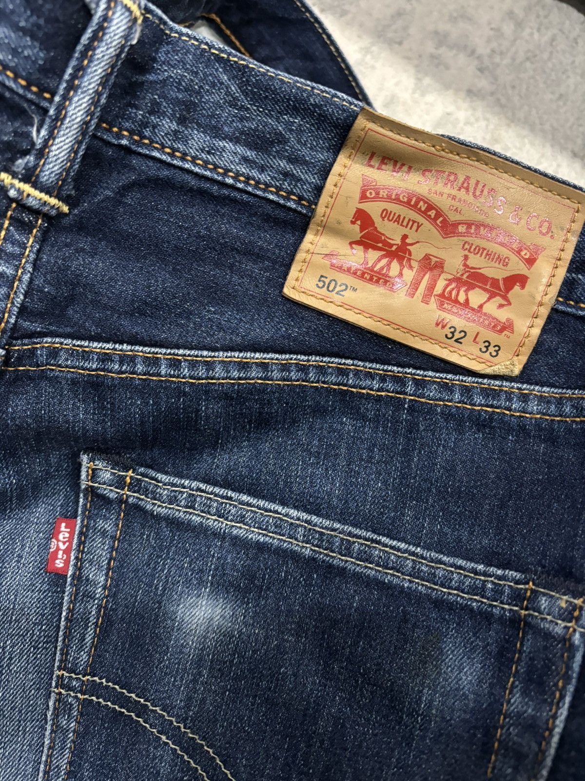 Levi's × Undercover Vintage Levis 502 Blue Faded Distressed Denim Jean Size US 33 - 9 Thumbnail