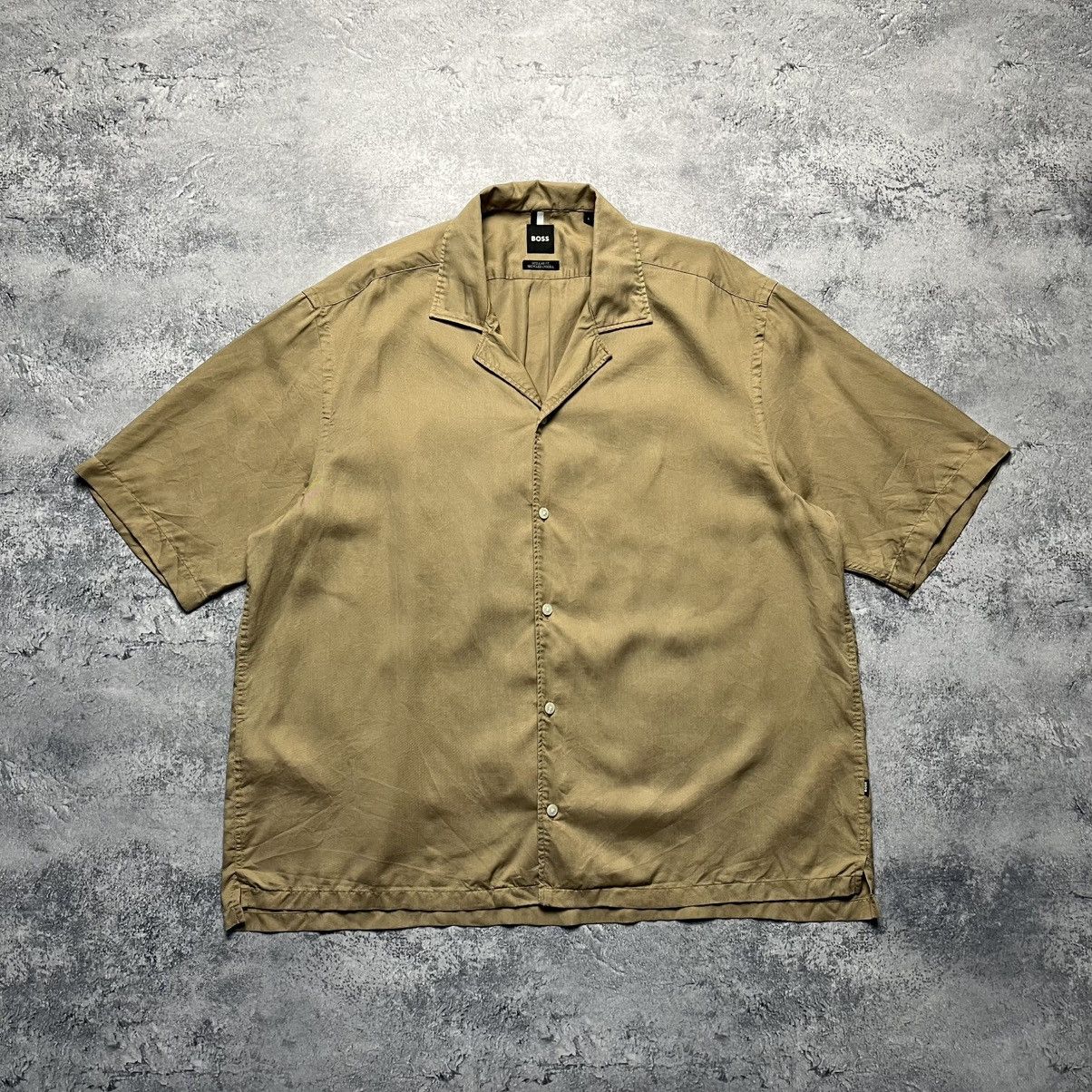 Designer × Hugo Boss Hugo Boss Brown Shirt Short Sleeve Button Up Luxury Designer Size US L / EU 52-54 / 3 - 1 Thumbnail