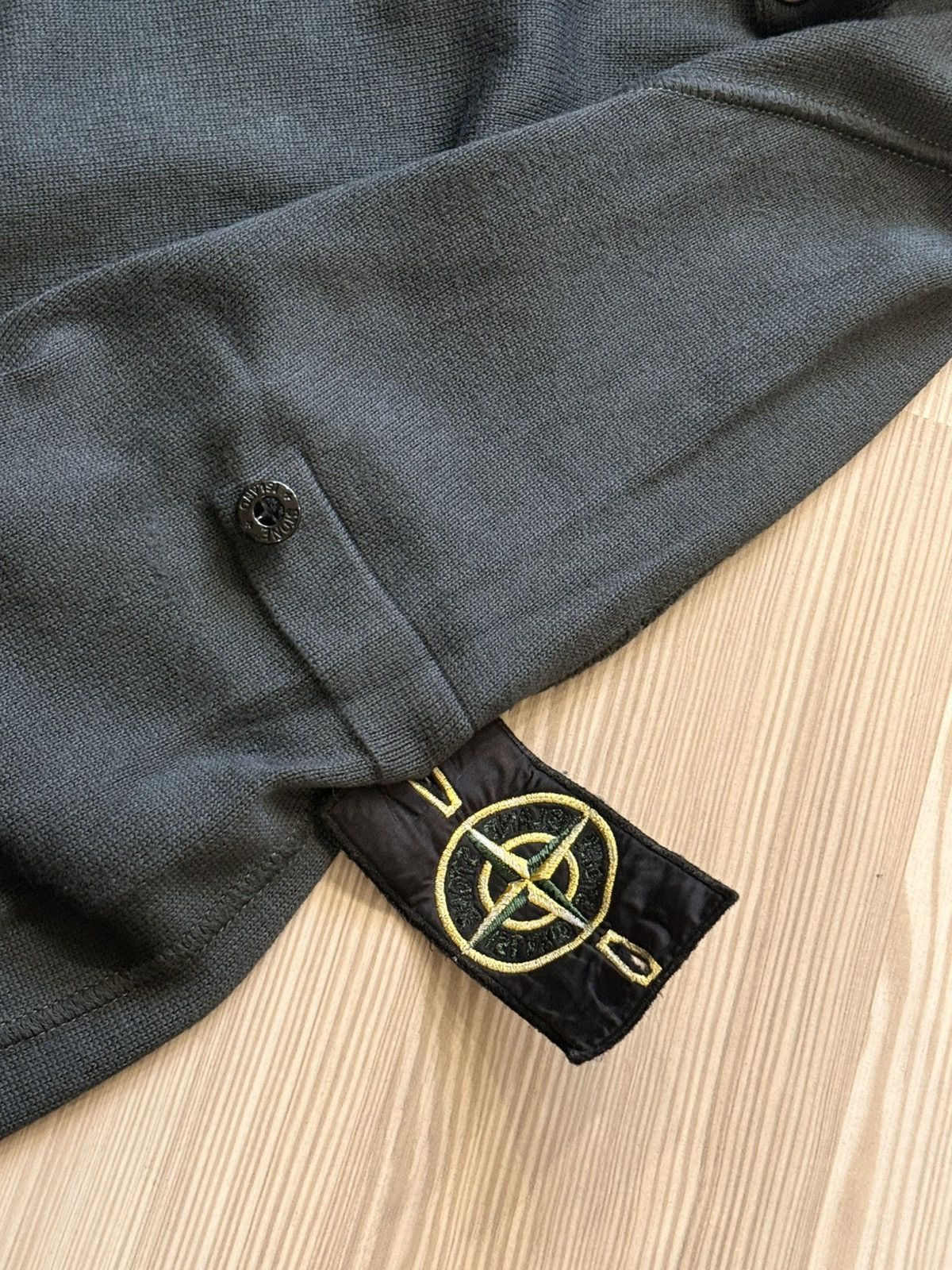 Stone Island Stone Island Quarter Button Mock Neck Jumper Charcoal S/M Size US S / EU 44-46 / 1 - 5 Thumbnail
