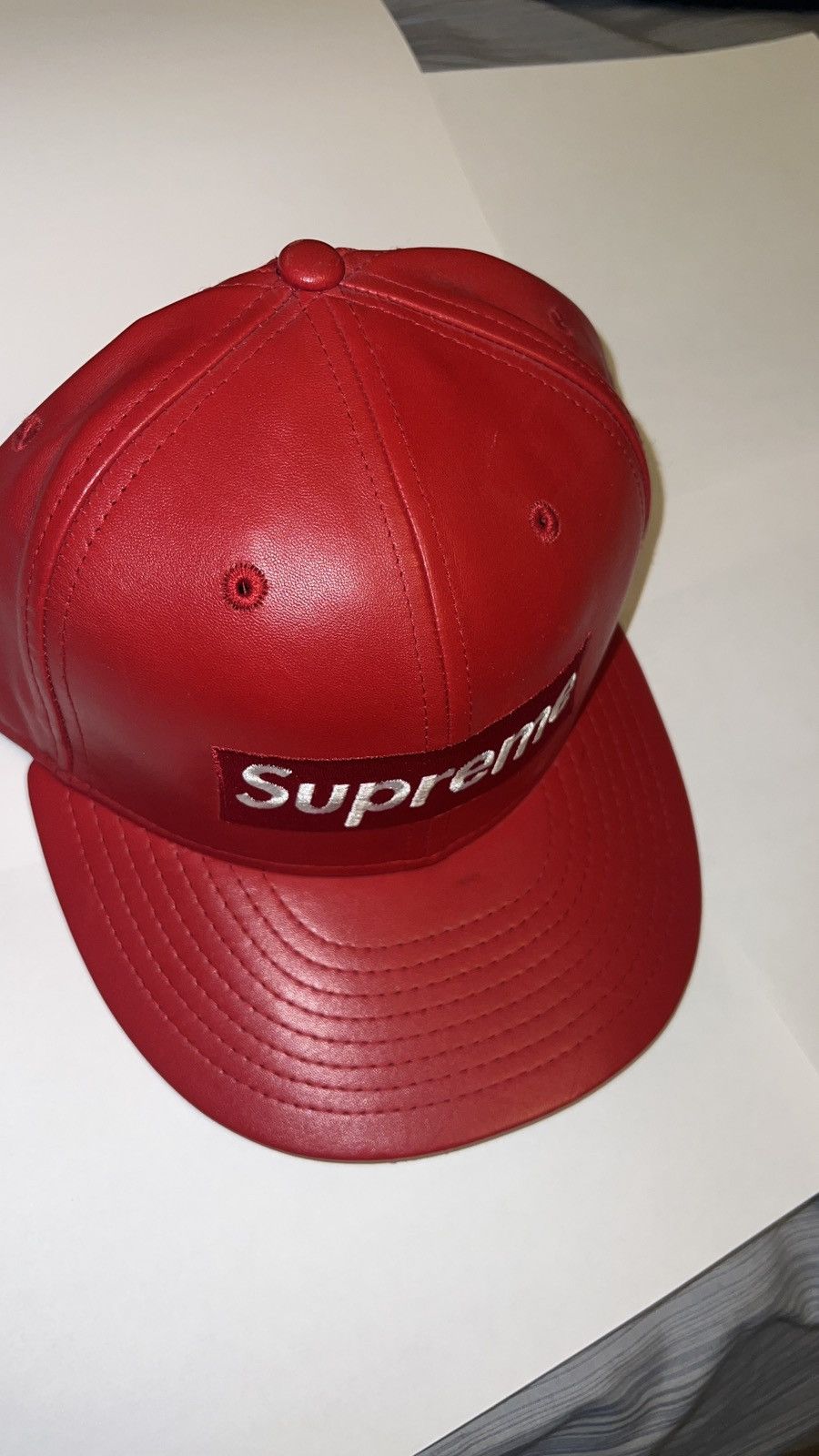 New Era × Supreme FW15 Supreme x New Era Red Leather BOGO 7 3/4 Size ONE SIZE - 2 Thumbnail