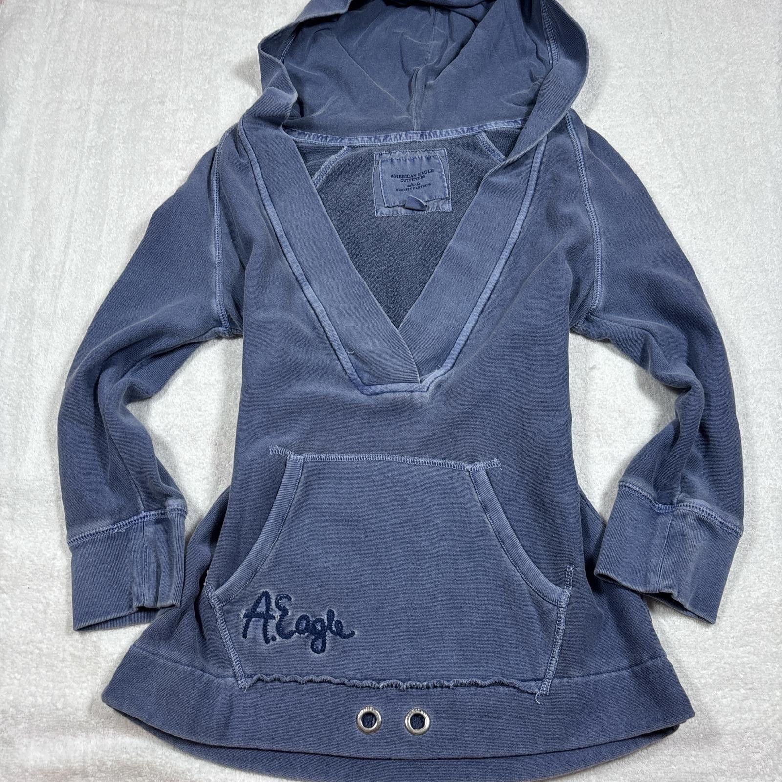 American Eagle Outfitters y2k american eagle blue distressed hoodie Size S / US 4 / IT 40 - 1 Thumbnail