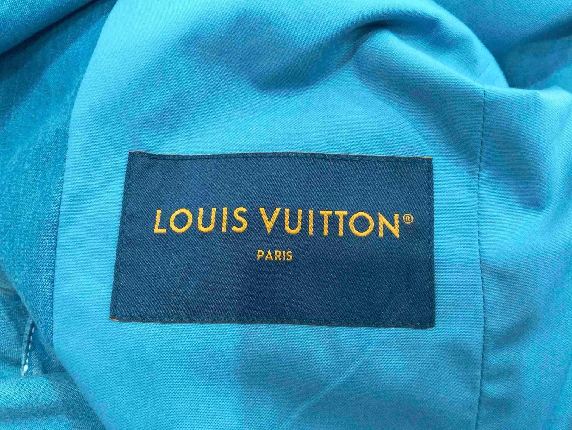 Louis Vuitton LV Double Breasted Peak Lapel Solid Jacket 48 95N Size US M / EU 48-50 / 2 - 4 Thumbnail