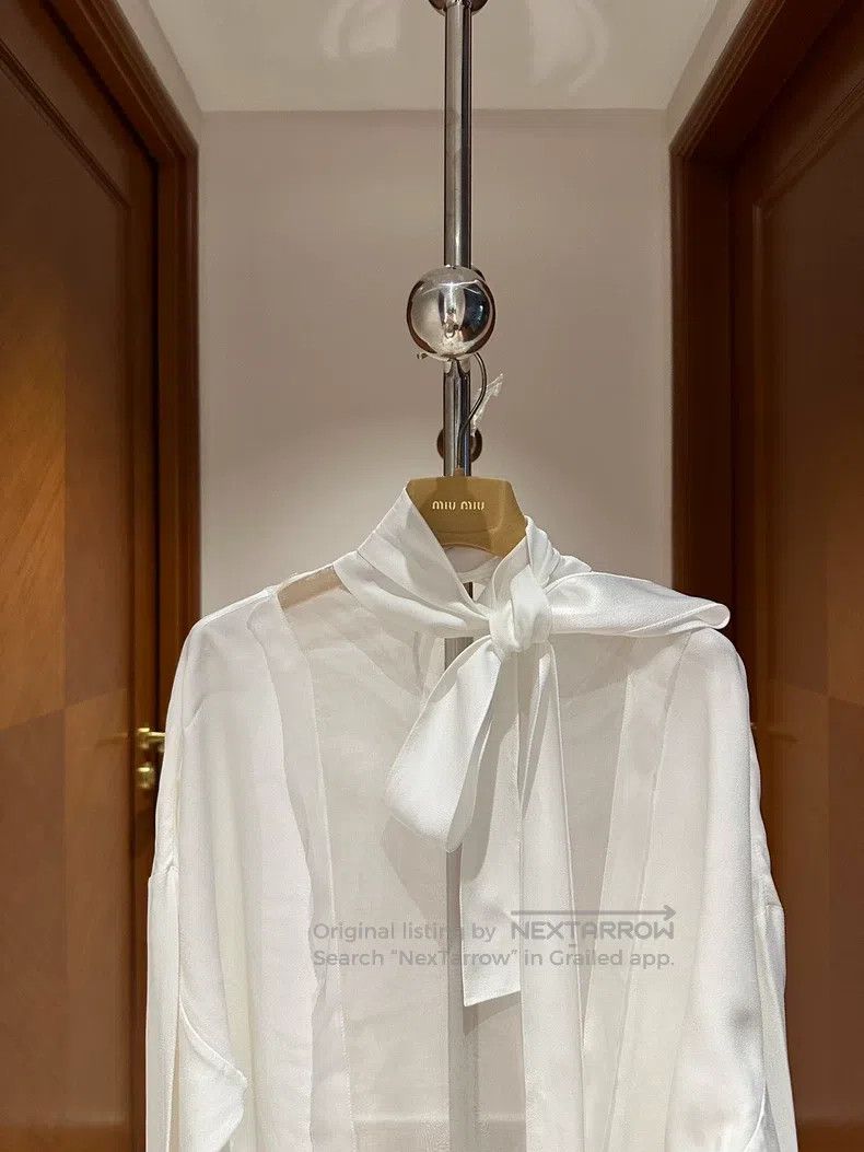Miu Miu Miu Miu 40 shirt Size M / US 6-8 / IT 42-44 - 4 Thumbnail
