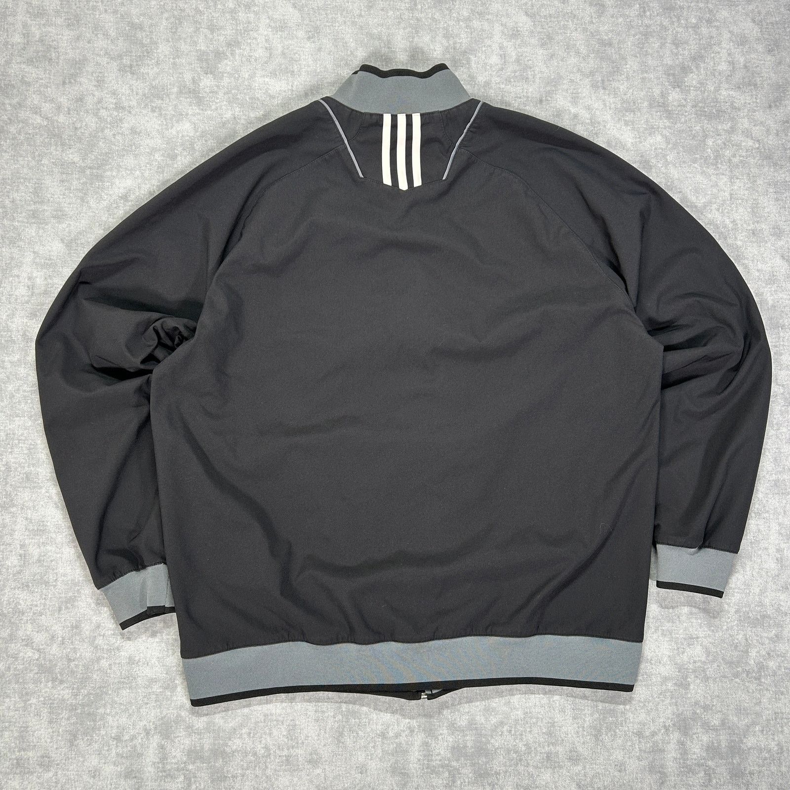 Adidas Adidas UVU Utah Valley sportswear soft shell jacket mens L Size US L / EU 52-54 / 3 - 2 Thumbnail