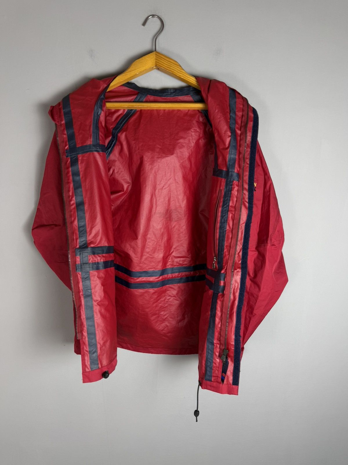 Berghaus Vintage Berghaus Mountain trek jacket Size US M / EU 48-50 / 2 - 7 Thumbnail