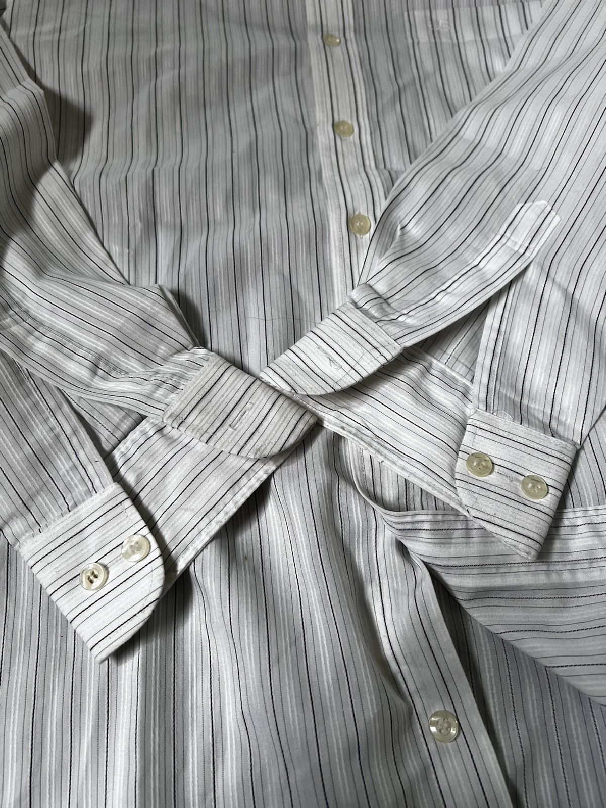 Balenciaga Balenciaga Shirt Button Ups Size US M / EU 48-50 / 2 - 11 Thumbnail