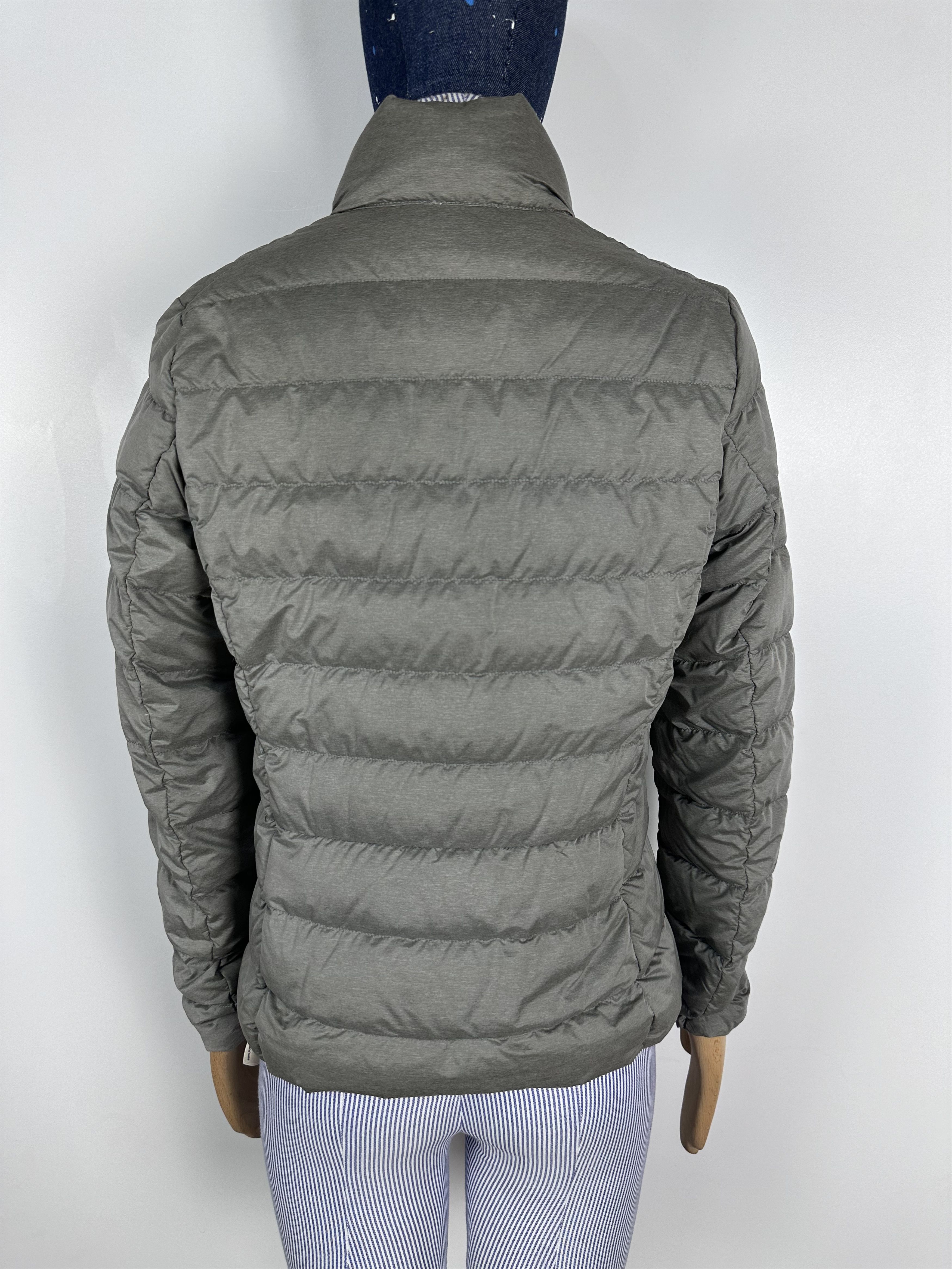 Uniqlo Uniqlo Jacket Ultra Light Down Puffer Packable Coat Zip Gray Size XS / US 0-2 / IT 36-38 - 4 Thumbnail