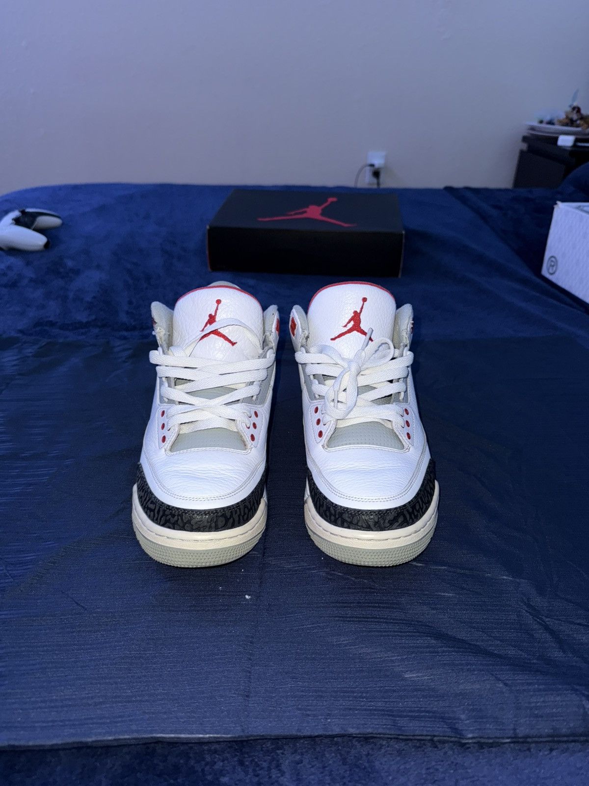 Jordan Brand Air Jordan 3 Fire Red 2013 Size US 9 / EU 42 - 3 Thumbnail