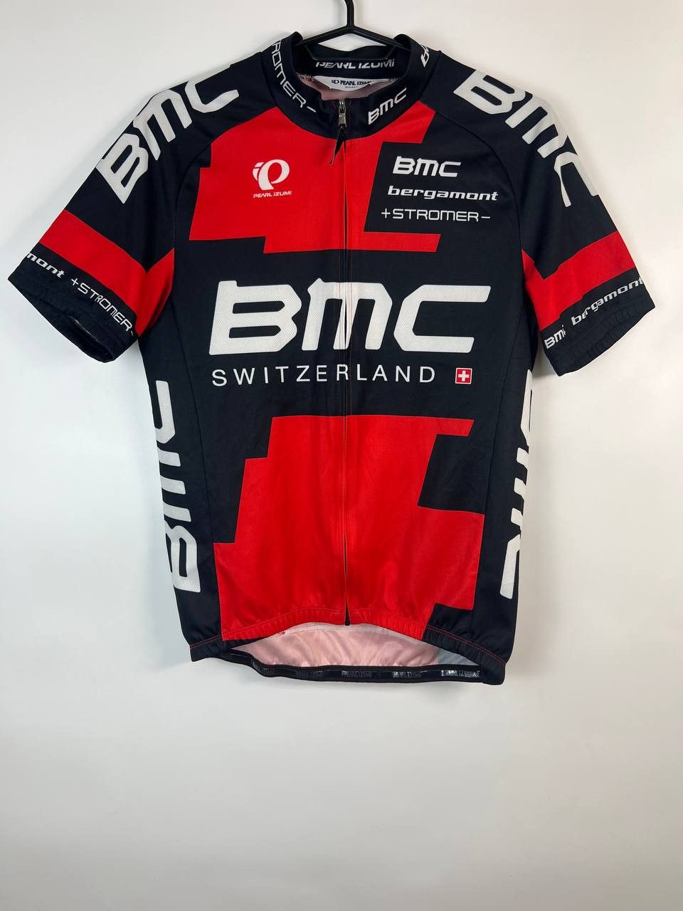 Vintage BMC Switzerland Pearl Izumi Cycling Bike Jersey Mens Size US S / EU 44-46 / 1 - 1 Thumbnail