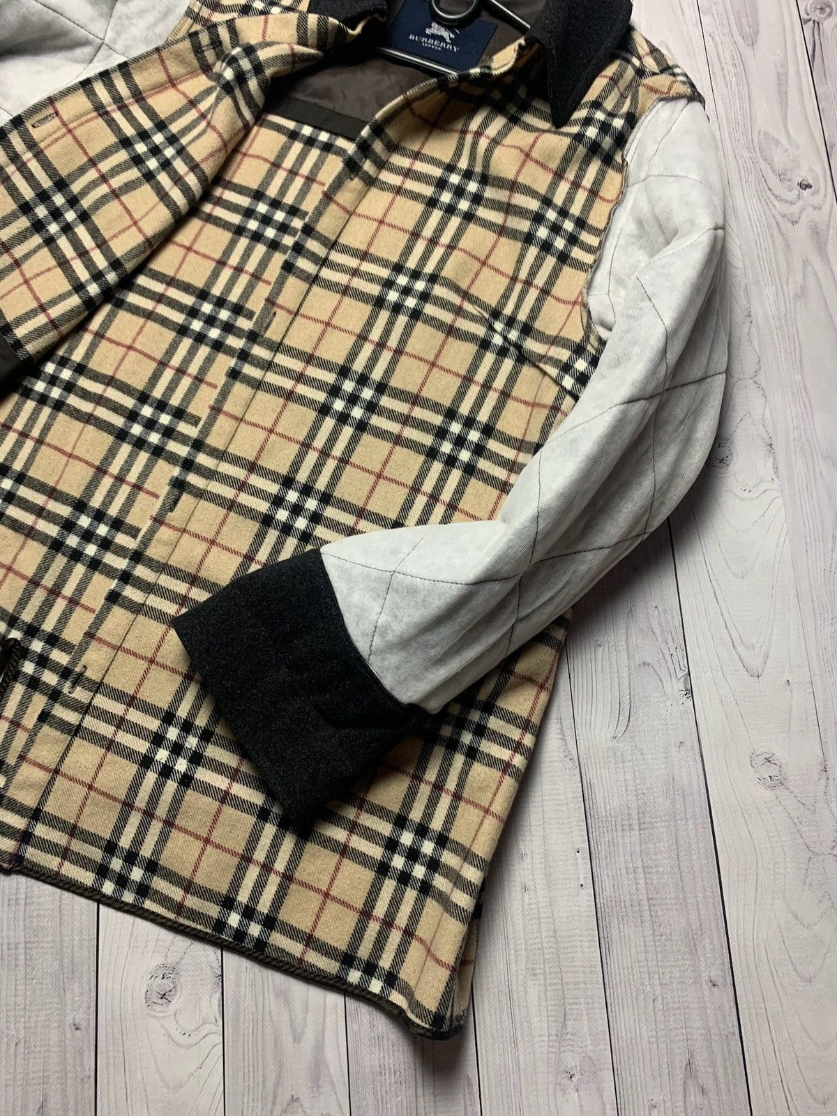 Burberry Vintage coat trench Burberry full plaid lining Size US M / EU 48-50 / 2 - 2 Thumbnail