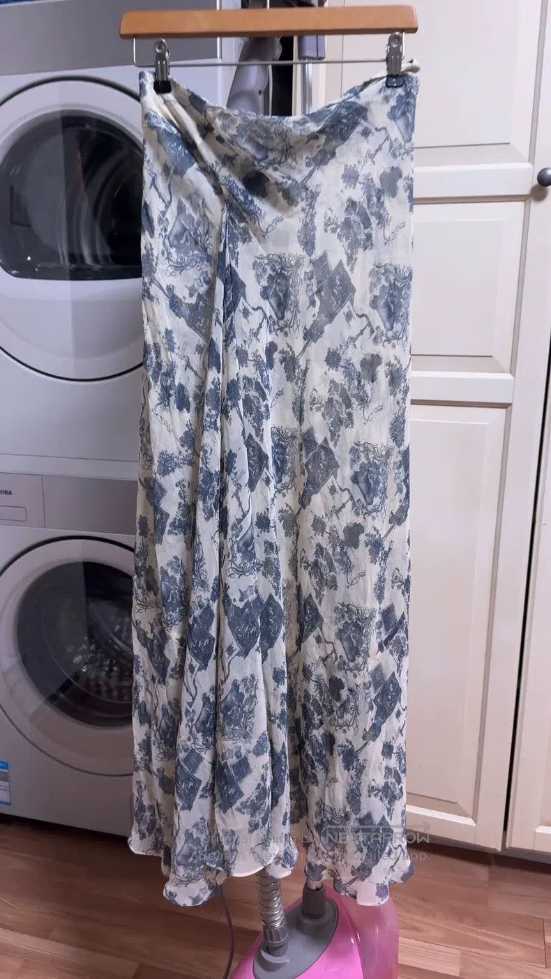Issey Miyake Issey Miyake size:3 Printed Maxi Skirt Size 23" - 1 Thumbnail