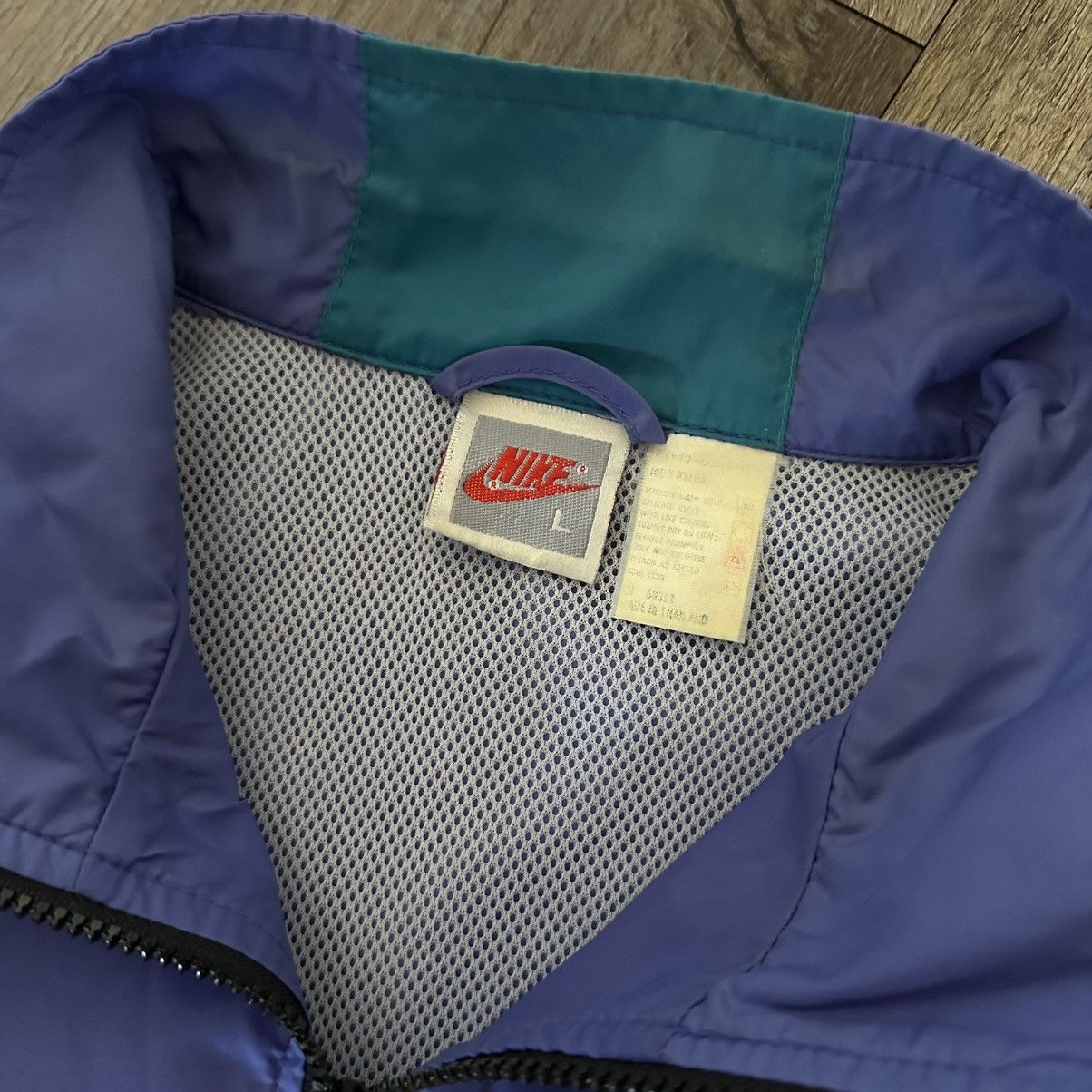 Nike × Vintage Vintage 90s Nike Windbreaker Size US L / EU 52-54 / 3 - 3 Thumbnail