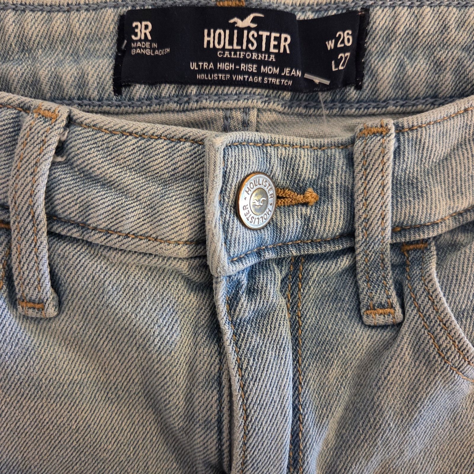 Hollister Hollister Ultra High Rise Distressed Mom Jeans - 26/27 Size 26" / US 2 / IT 38 - 4 Thumbnail