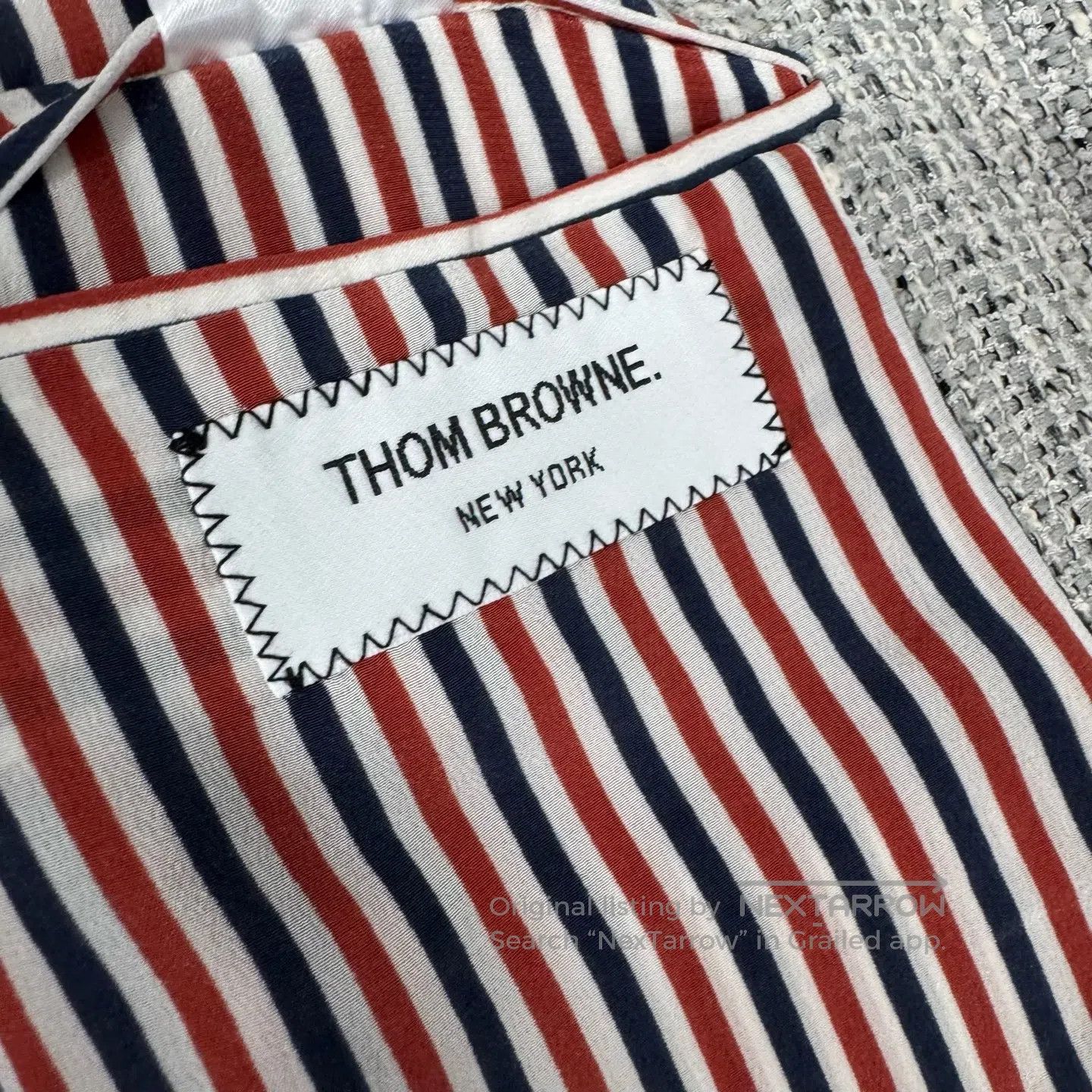 Thom Browne Thom Browne Classic four stripes; damaged frills; suit coa Size S / US 4 / IT 40 - 5 Thumbnail