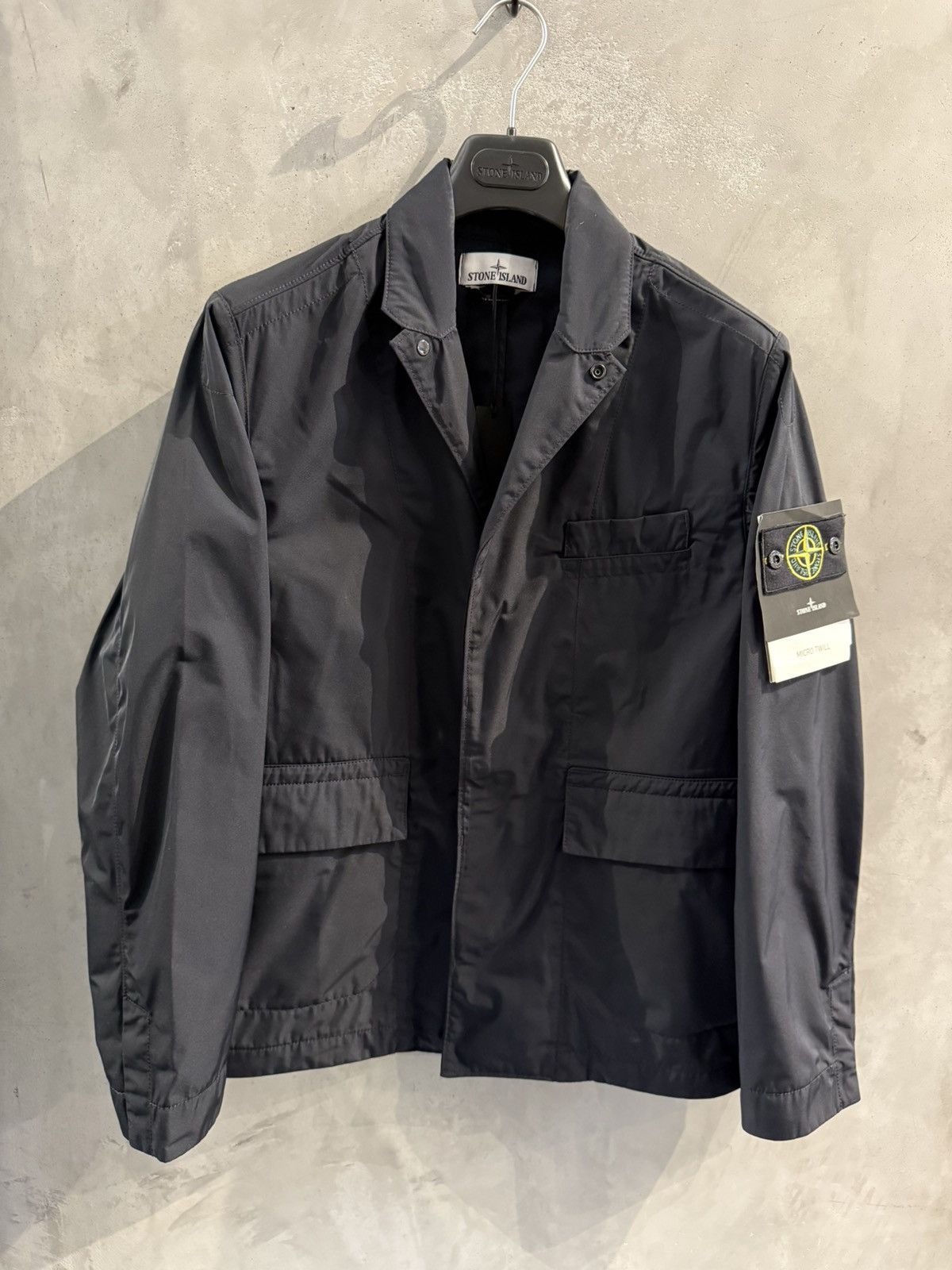 Stone Island 💥Stone Island Micro Twill Jacket Navy💥 (V0020) Size US L / EU 52-54 / 3 - 2 Thumbnail