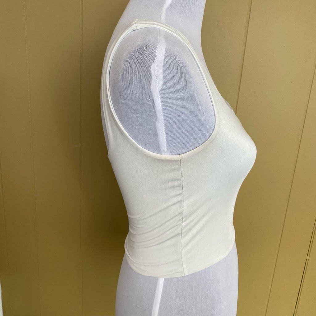 Other Women XS soft and smoothe crop scoopneck tank top white Size XS / US 0-2 / IT 36-38 - 3 Thumbnail