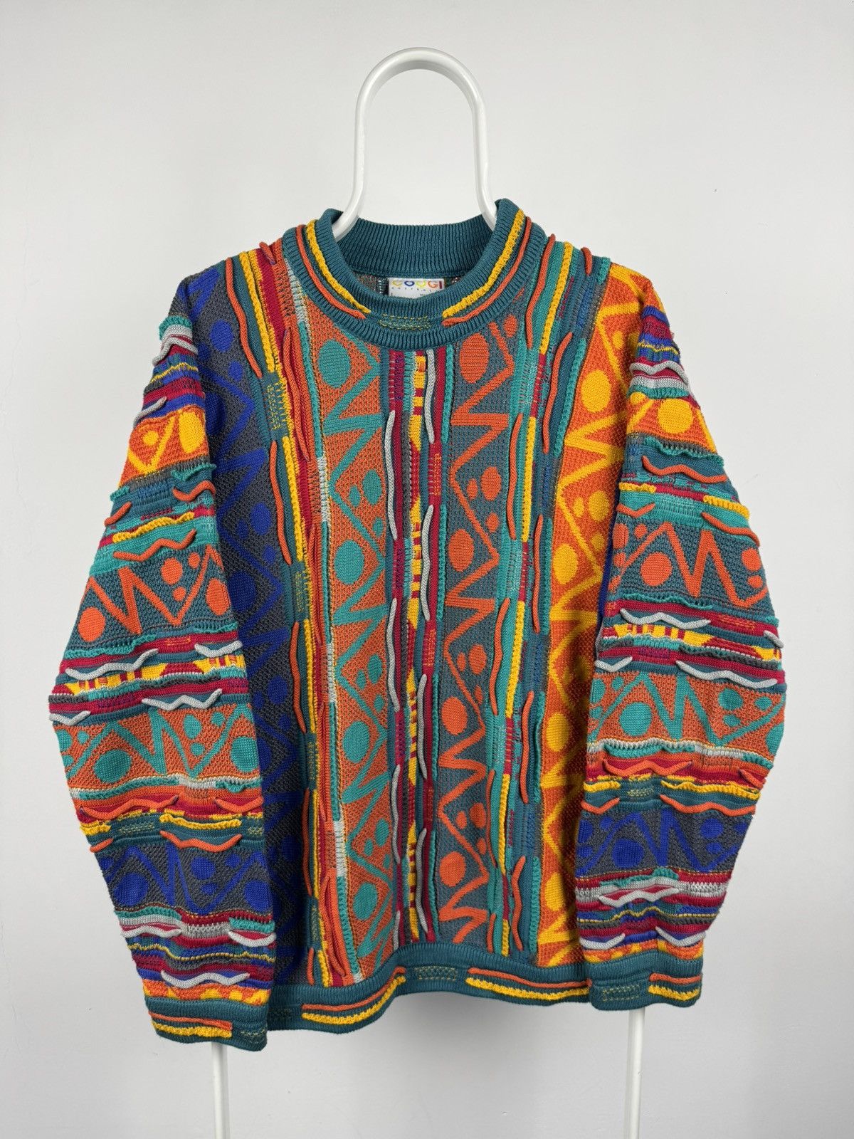 Coogi Vintage Coogi 3D Knit Multicolour Sweater Size US L / EU 52-54 / 3 - 1 Thumbnail