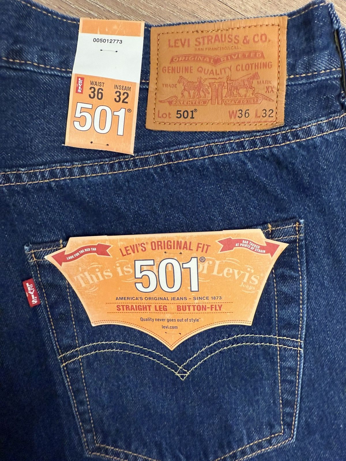 Levi's ***FINAL DROP***RARE BNWT LEVIS 501 REVERSE SELVEDGE 36x32 Size US 36 / EU 52 - 4 Thumbnail