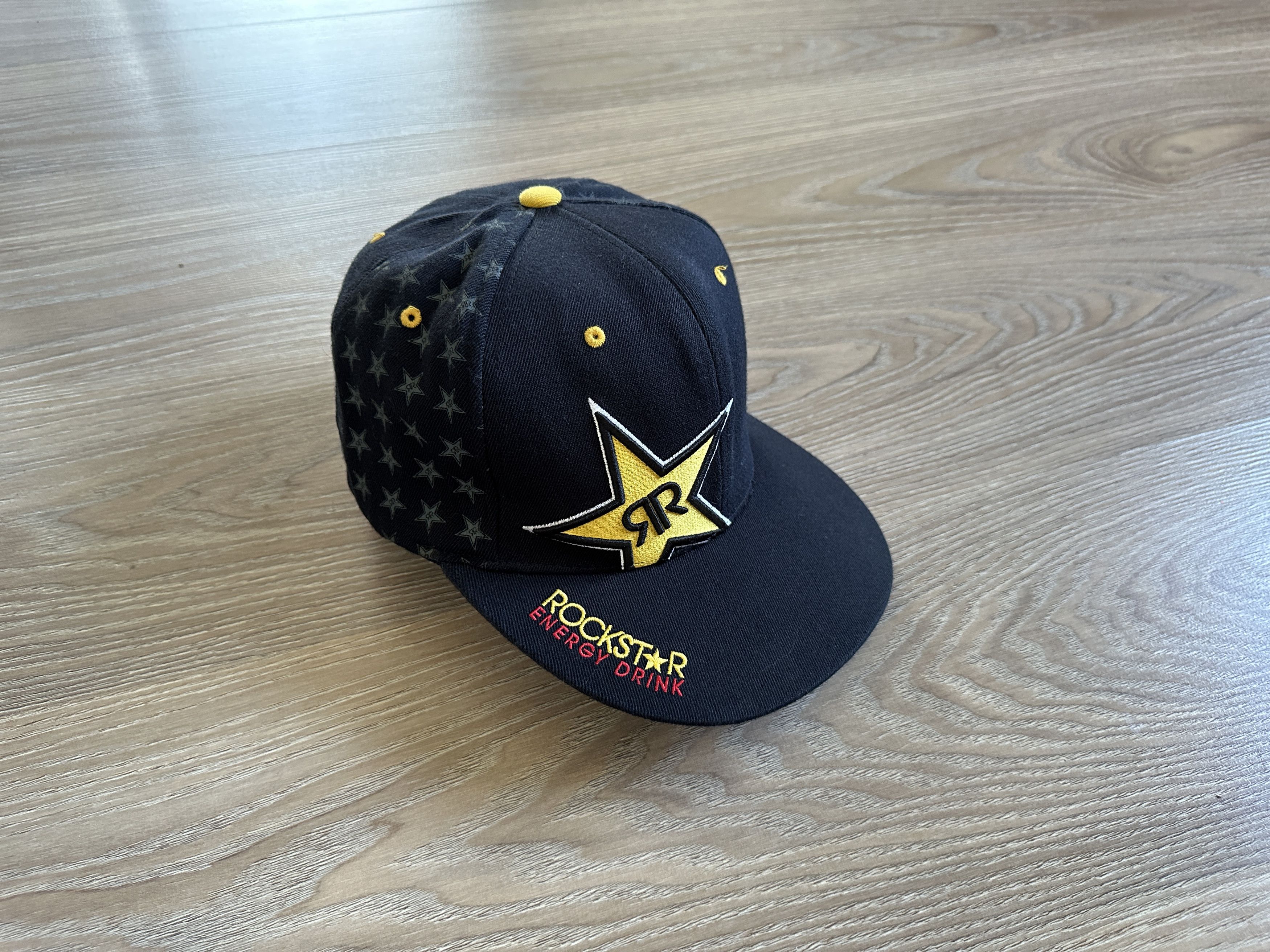 Rockstar Games × Vintage Vintage Rockstar Energy Drink Flexfit Black Snapback Cap Size ONE SIZE - 4 Thumbnail