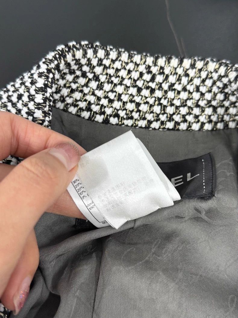 Chanel Chanel Mumbai series small stand-up collar gem button twee Size XS / US 0-2 / IT 36-38 - 6 Thumbnail