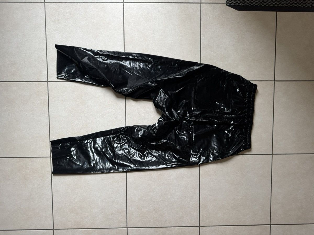 Rick Owens Rick Owens black glossy pants Size US 32 / EU 48 - 2 Thumbnail