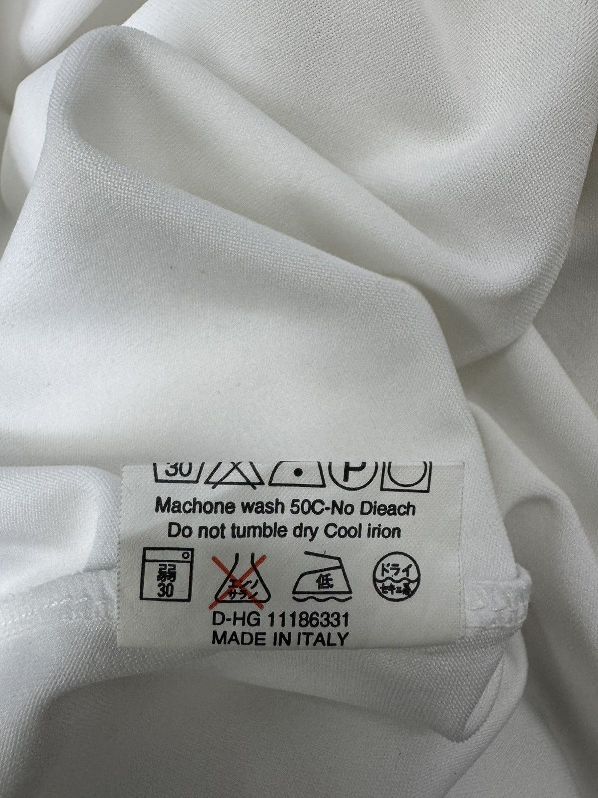 Fendi Fendi featuring an embossed Tshirt Size M / US 6-8 / IT 42-44 - 6 Thumbnail