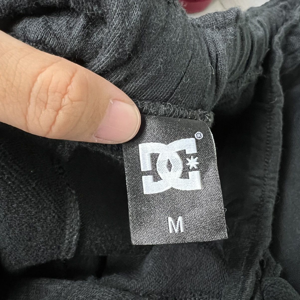 DC DC SHOE Black Cargo Sweatpants #4264-C194 Size US 30 / EU 46 - 8 Thumbnail
