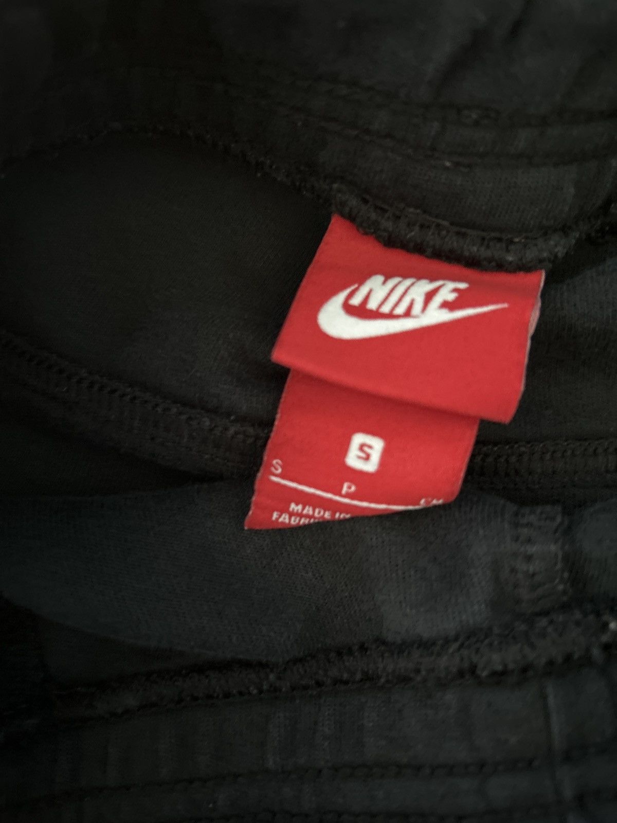 Nike nike tech pants size small Size US 28 / EU 44 - 3 Thumbnail