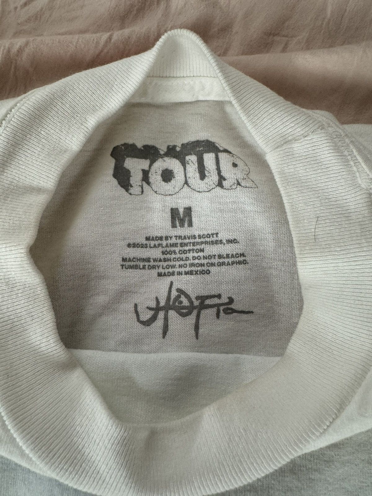 Travis Scott Travis Scott utopia tour shirt Size US M / EU 48-50 / 2 - 3 Thumbnail