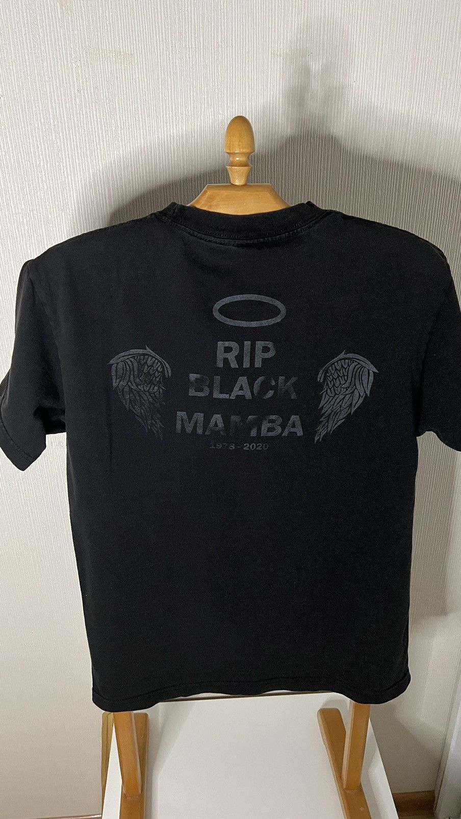 Nike × Vintage Rare Kobe Bryant tribute big logo rip t shirt Size US M / EU 48-50 / 2 - 2 Thumbnail