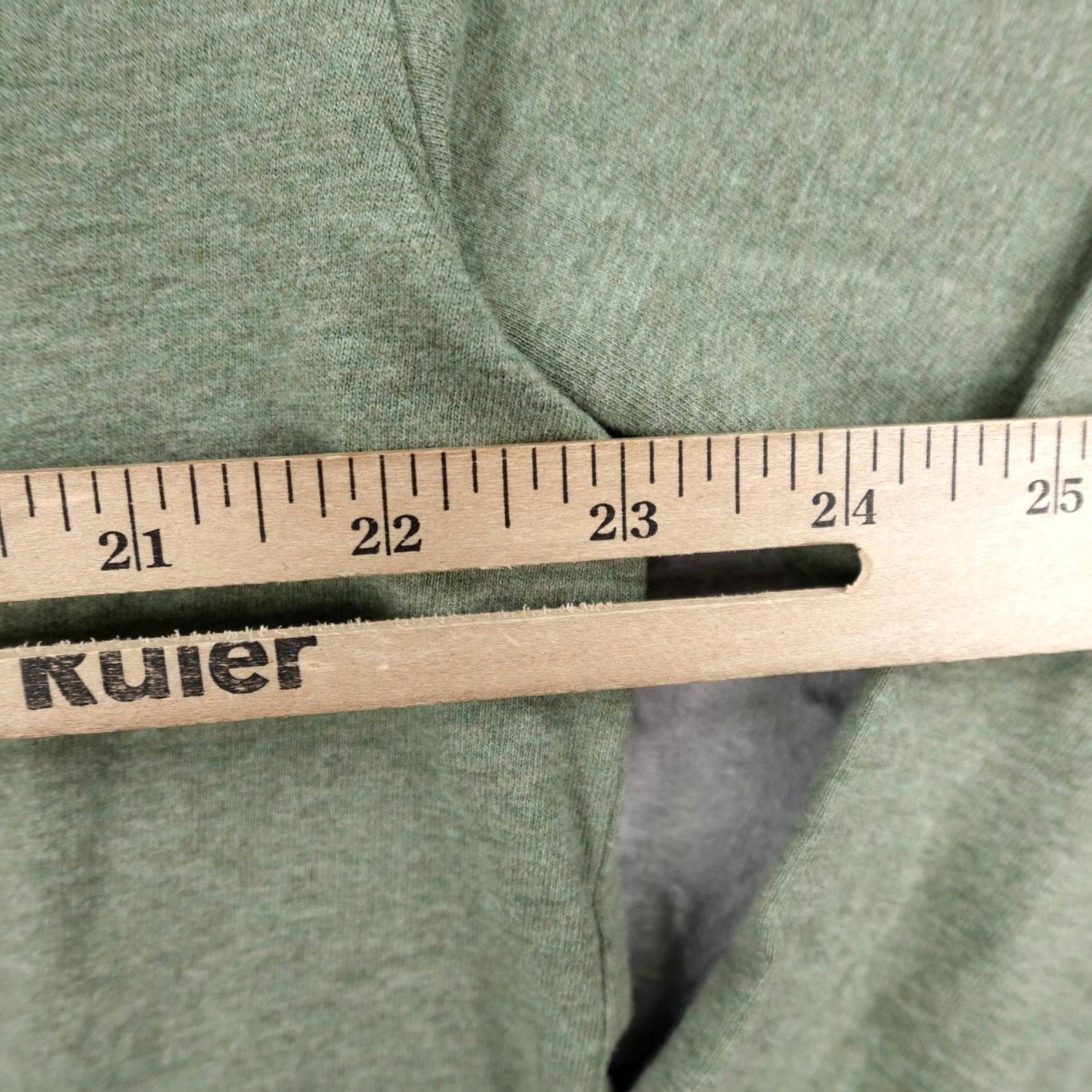 Carhartt Carhartt Shirt Mens XL Green Long Sleeve Pocket Tee WIP Work In Progress Utility Shirt Mens XL Green Long Sleeve Pocket Tee WIP Utility Size US XL / EU 56 / 4 - 6 Thumbnail